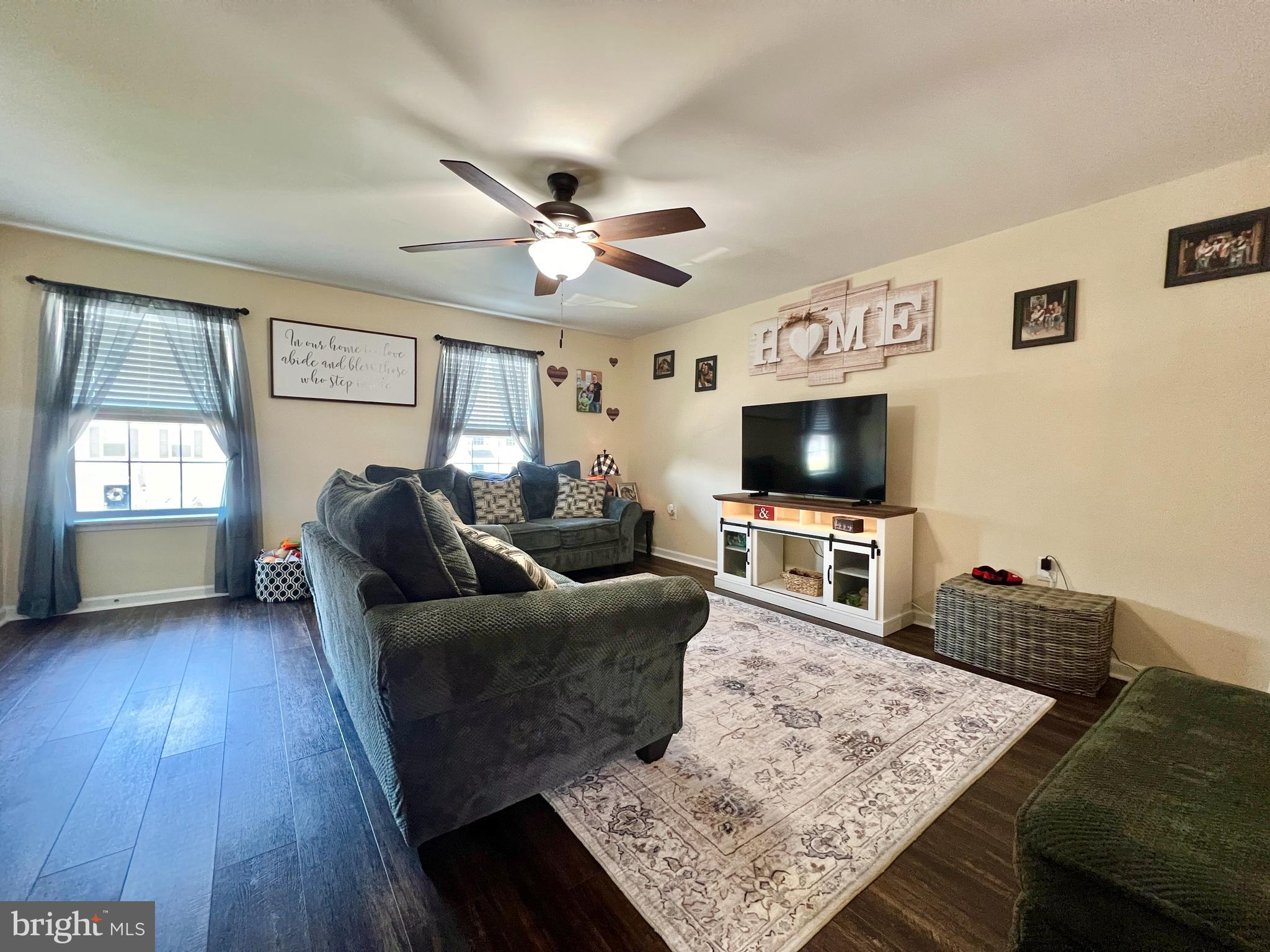 STONEBROOK VILLAGE - Residential