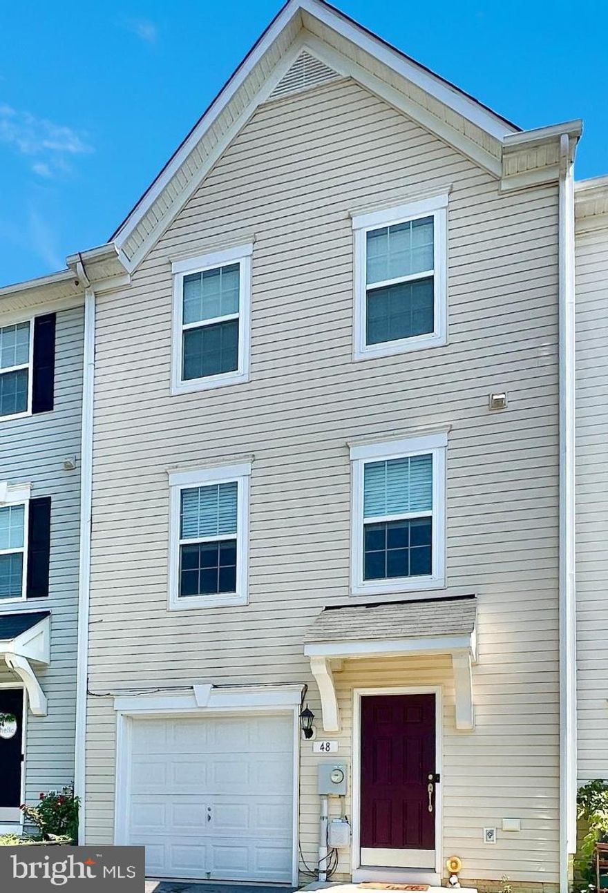 Only minutes from the interstate it's a great commuter location.  Nice three story townhome with a fenced backyard.  This home is in great condition and in a convenient location close to grocery and dining options.  First level has a  finished room that could be either a family room, playroom or if you need a fourth bedroom.
Second level has a nice eat in kitchen with an island and a spacious living room.  There is also a half bath on this level as well.  Third level has three bedrooms and 2 full baths with the primary bedroom having a walk in closet and a large primary bathroom.  Garage for a car or extra storage.  Make your appointment today.