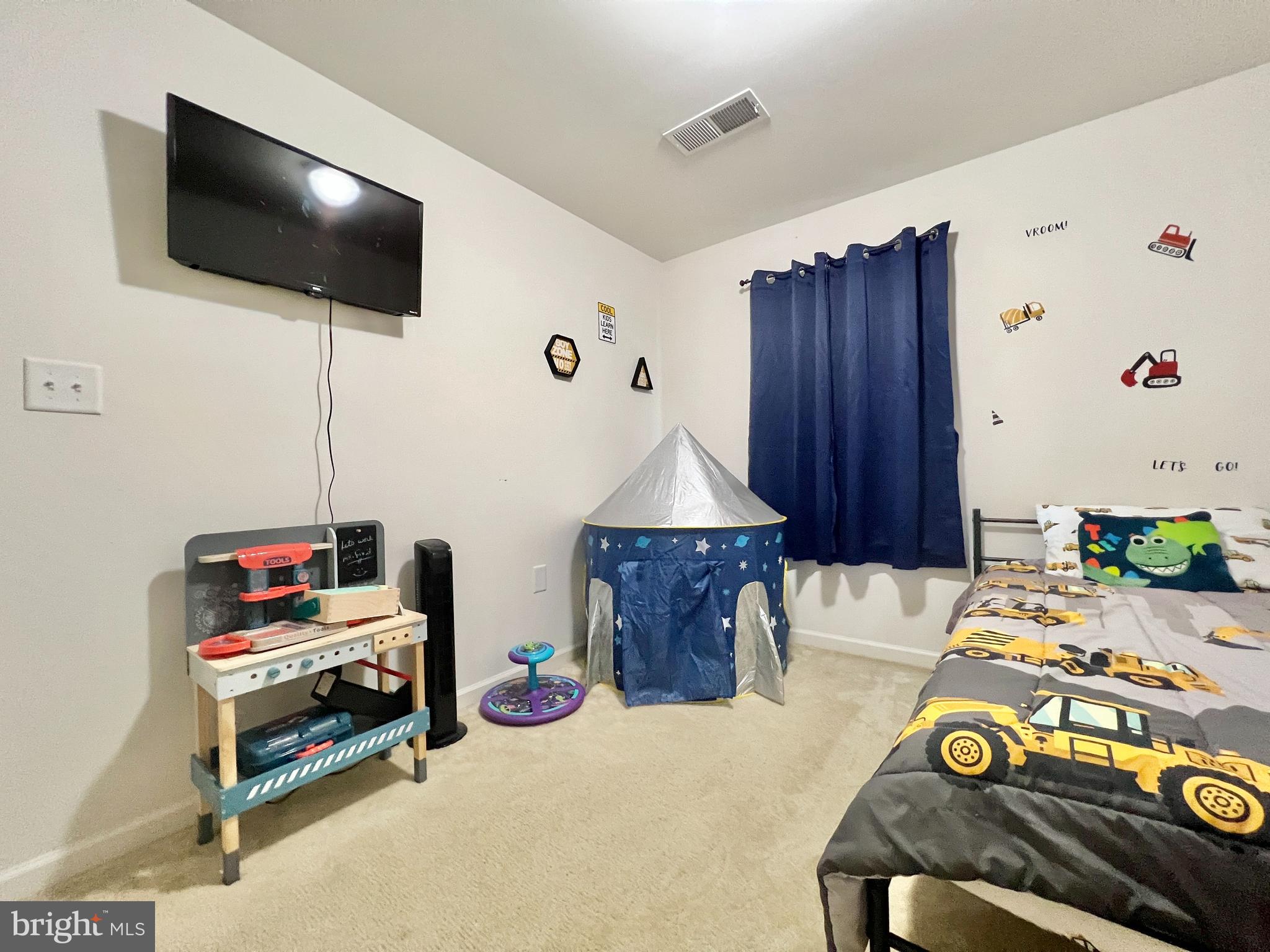 STONEBROOK VILLAGE - Residential