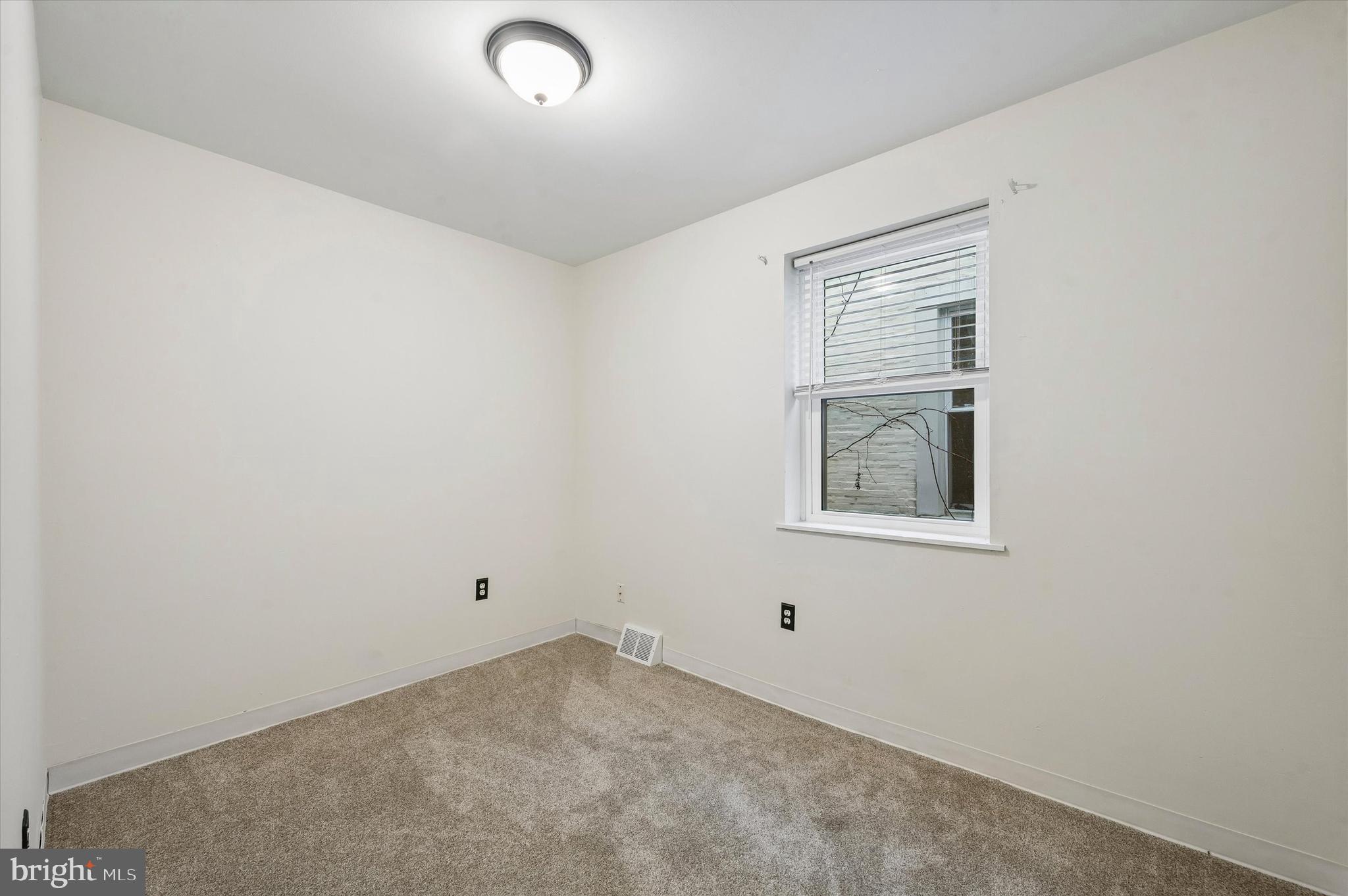 COBBS CREEK - Residential