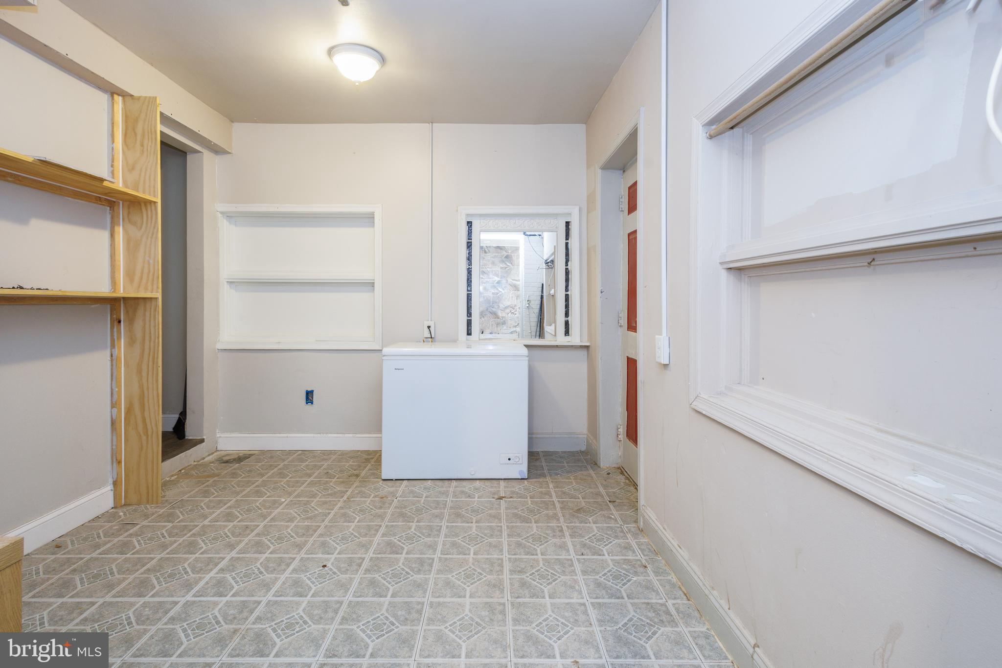 MONTGOMERY HIGHLANDS ESTATES - Residential