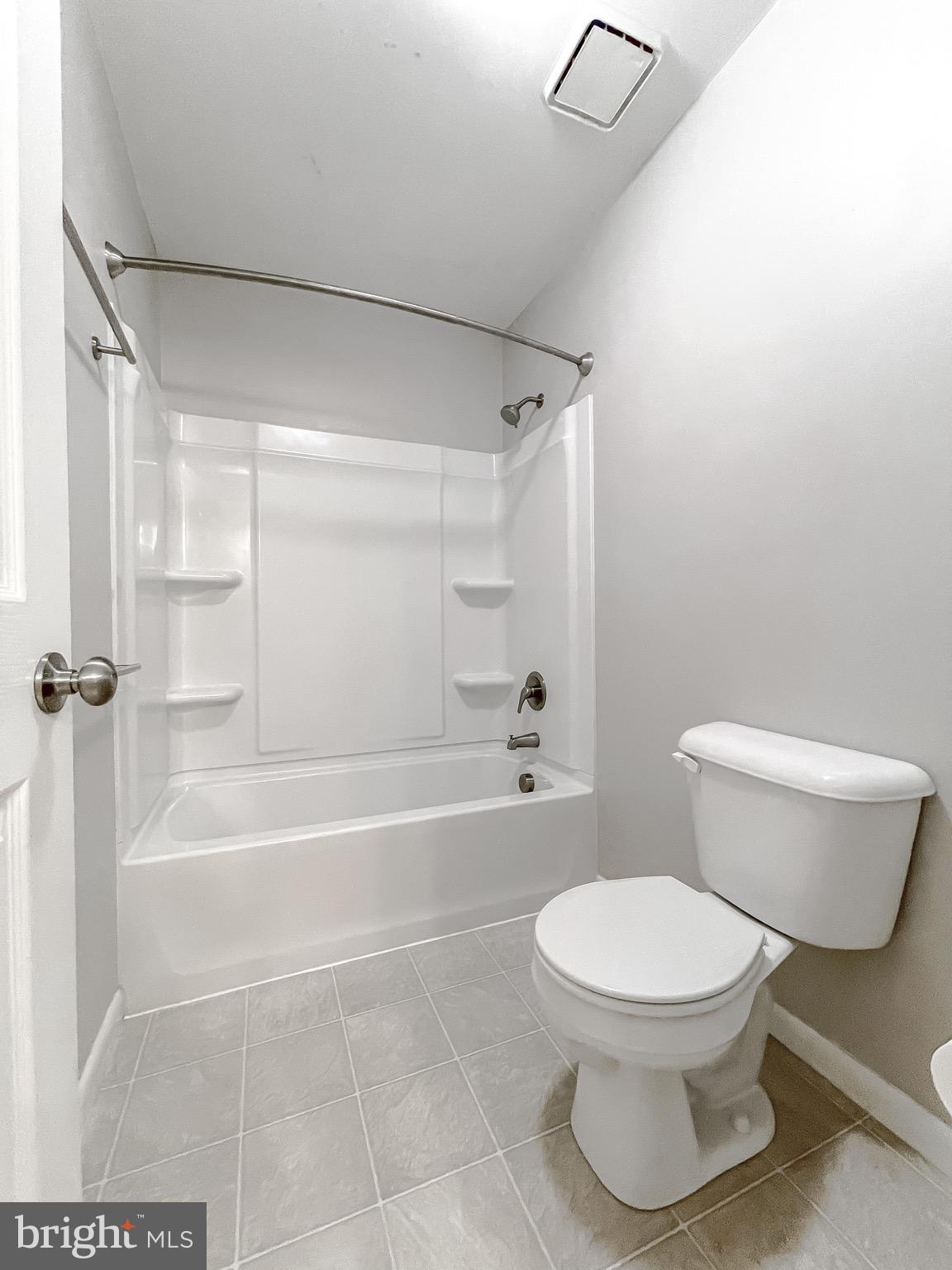 BRETON BAY - Residential