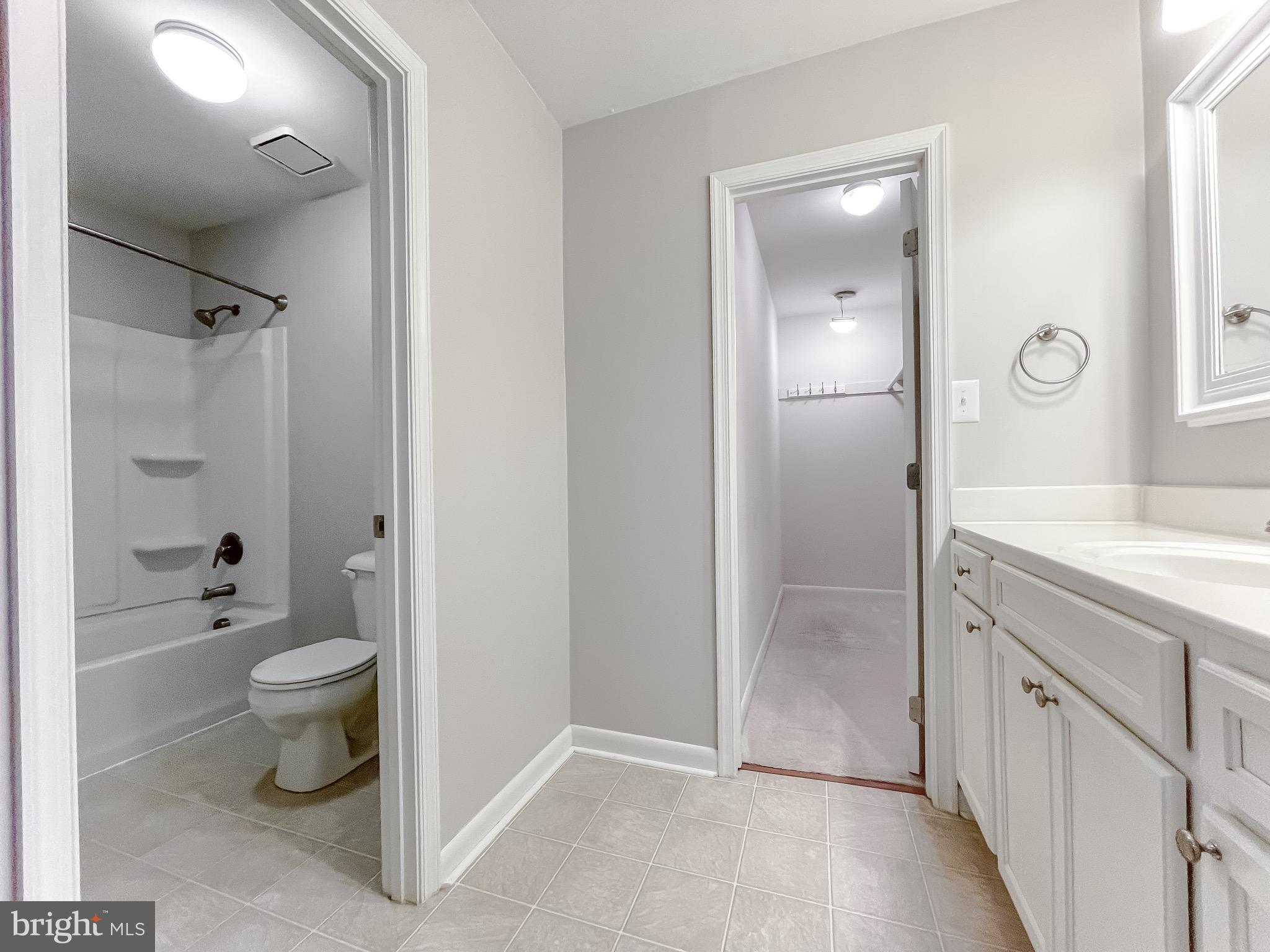 BRETON BAY - Residential