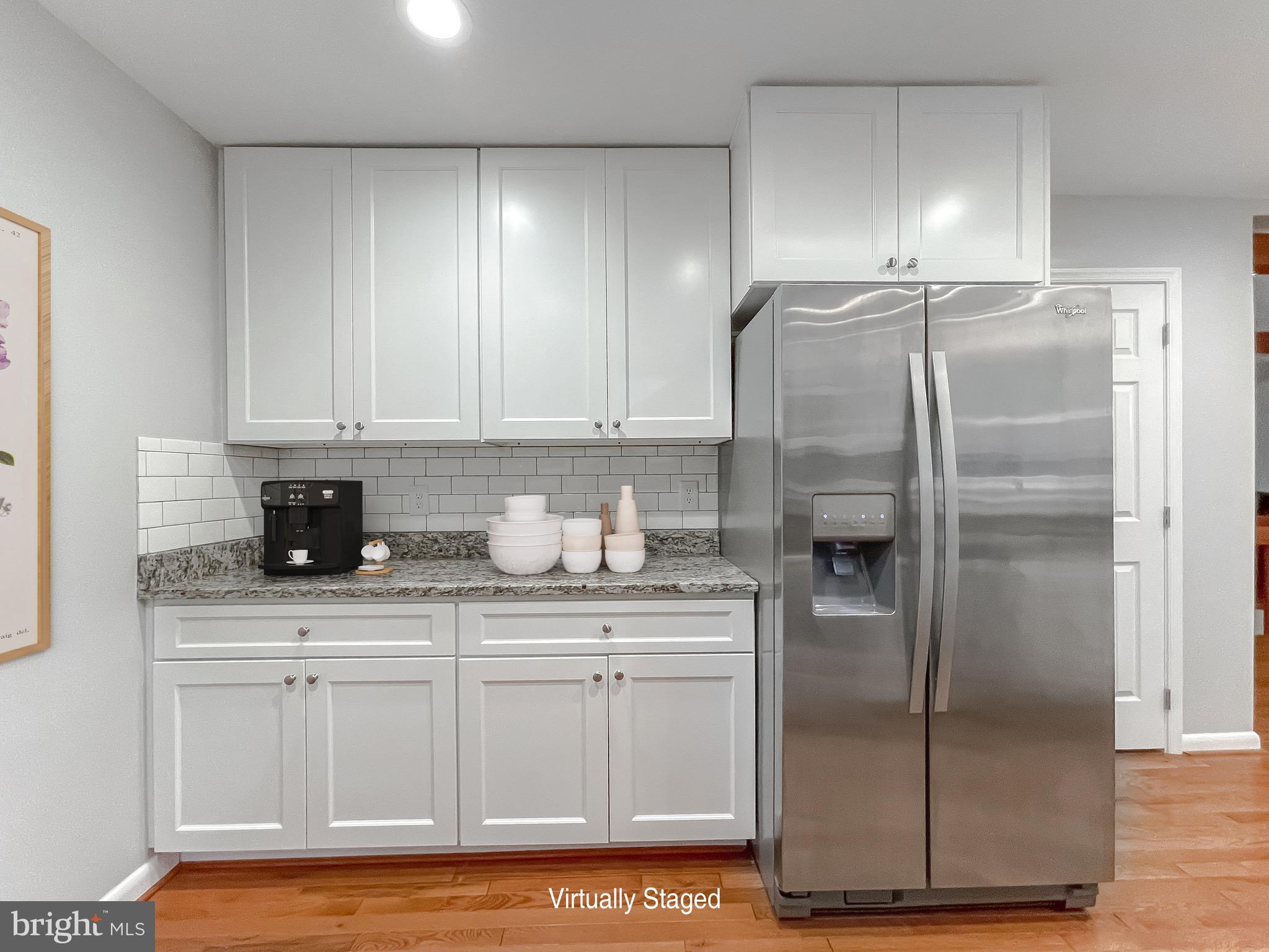 BRETON BAY - Residential