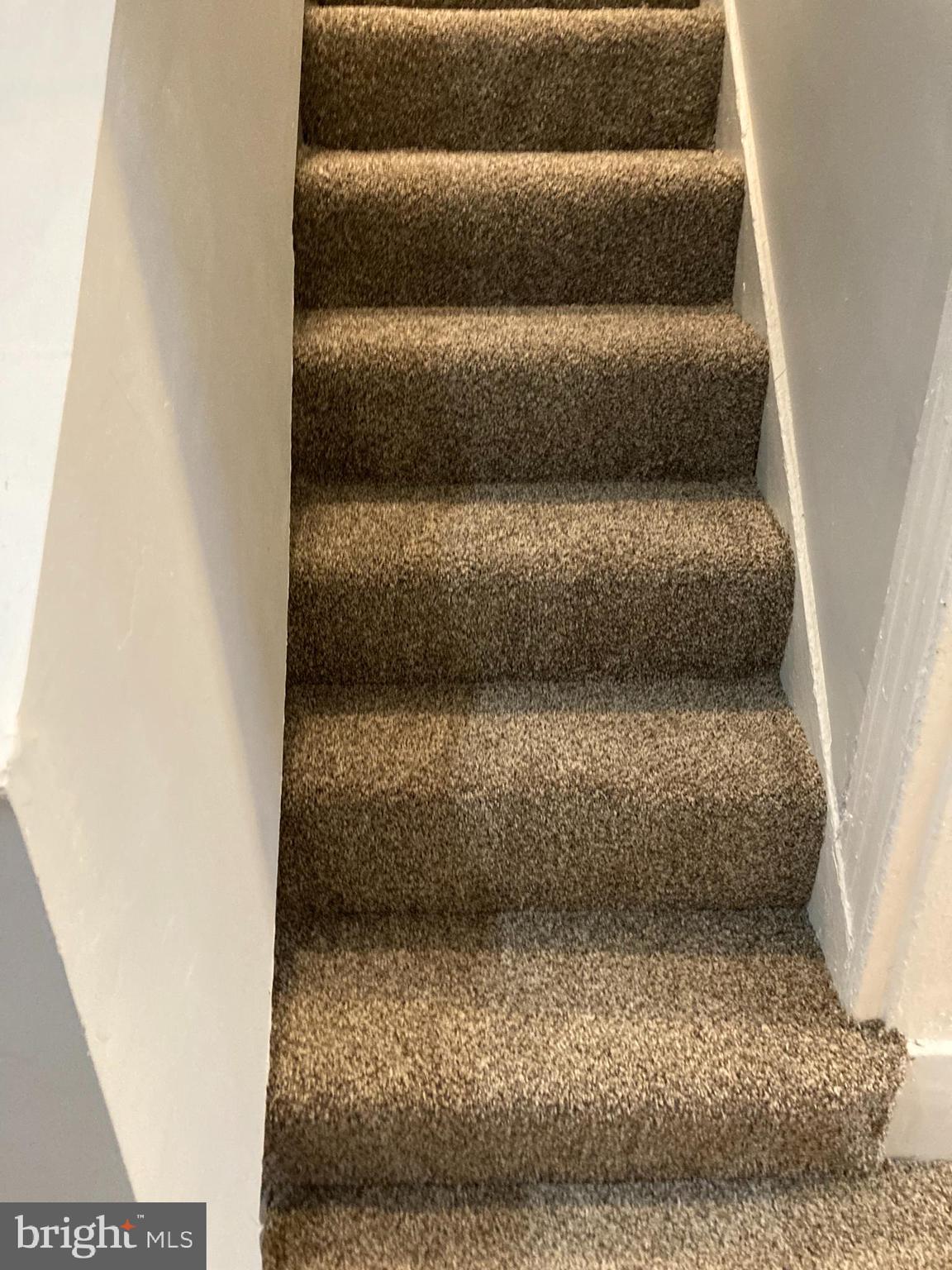 JOHNSTON SQUARE - Residential