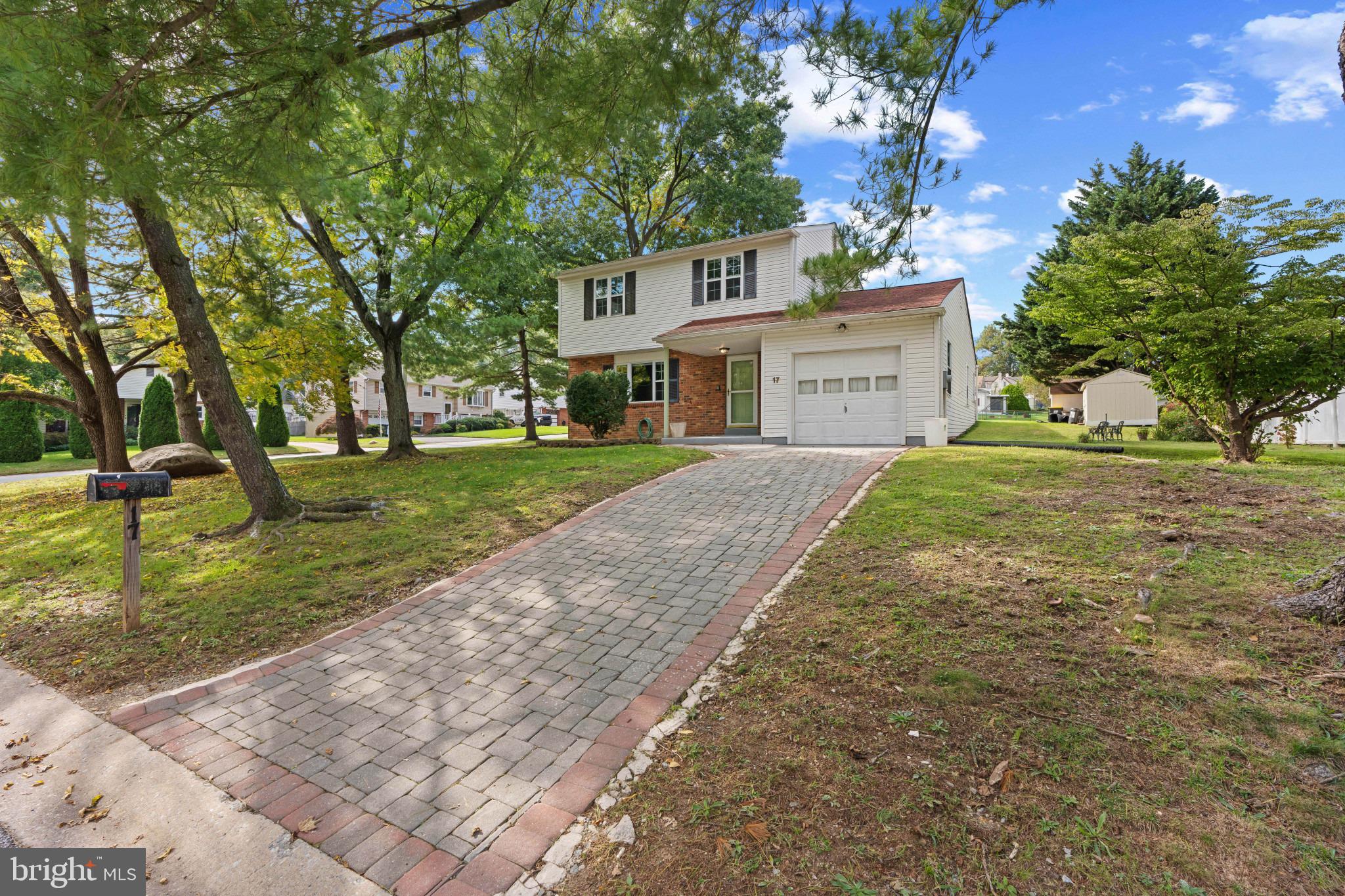 17 SMYRNA AVENUE