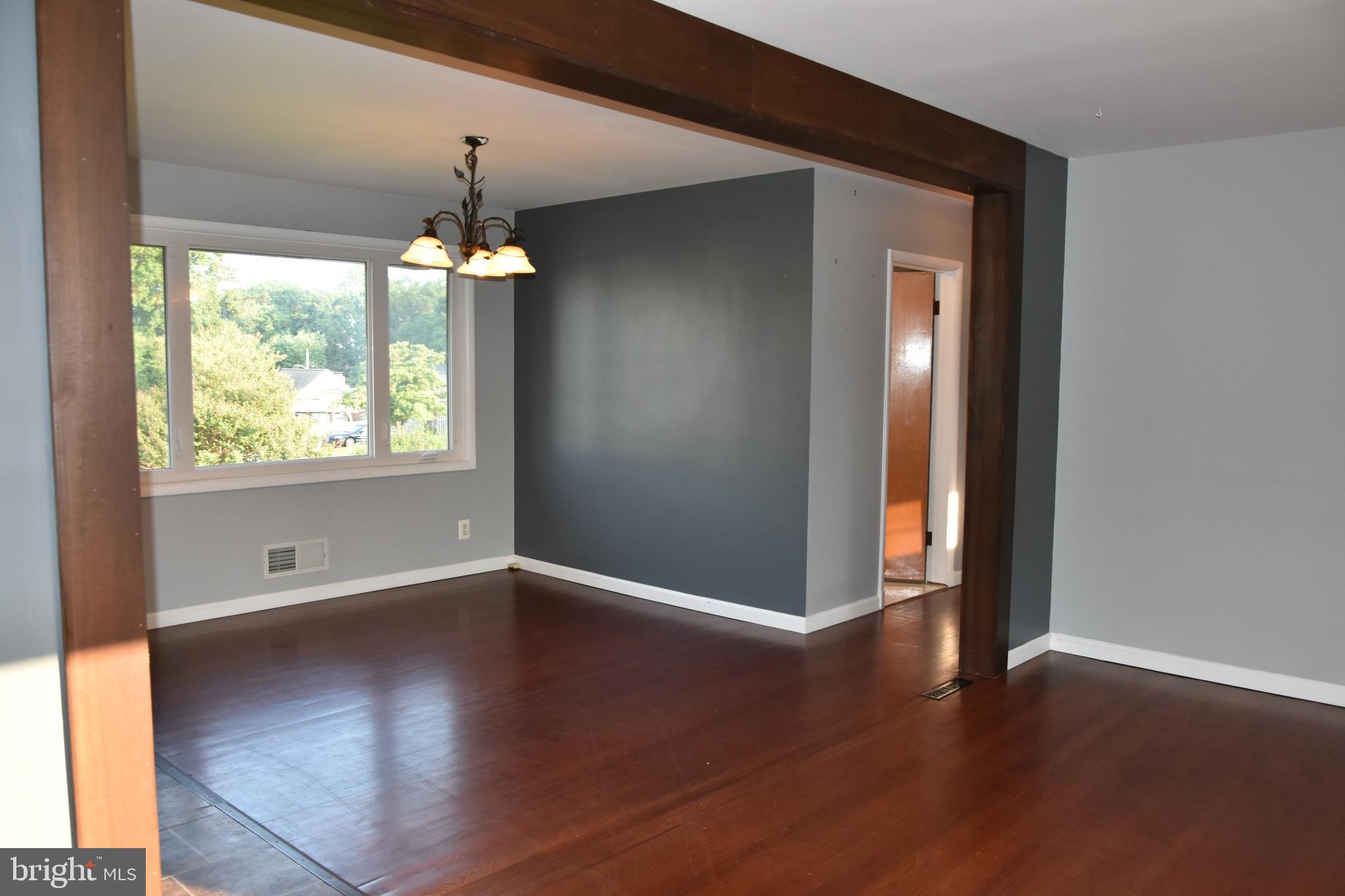 DARLEIGH MANOR - Residential