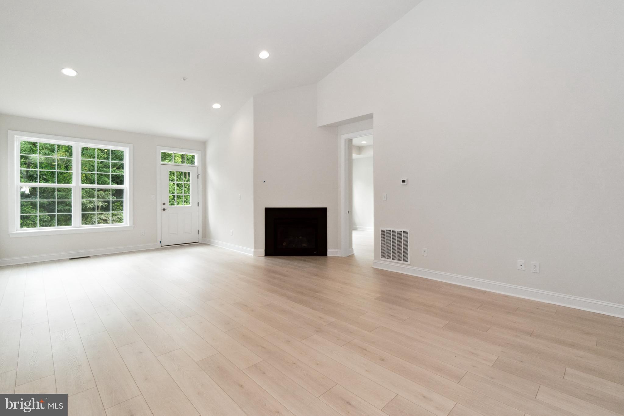 BAY BRIDGE COVE - Residential Lease