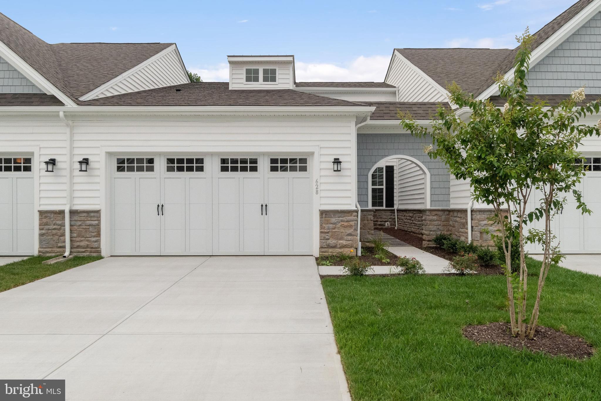 BAY BRIDGE COVE - Residential Lease