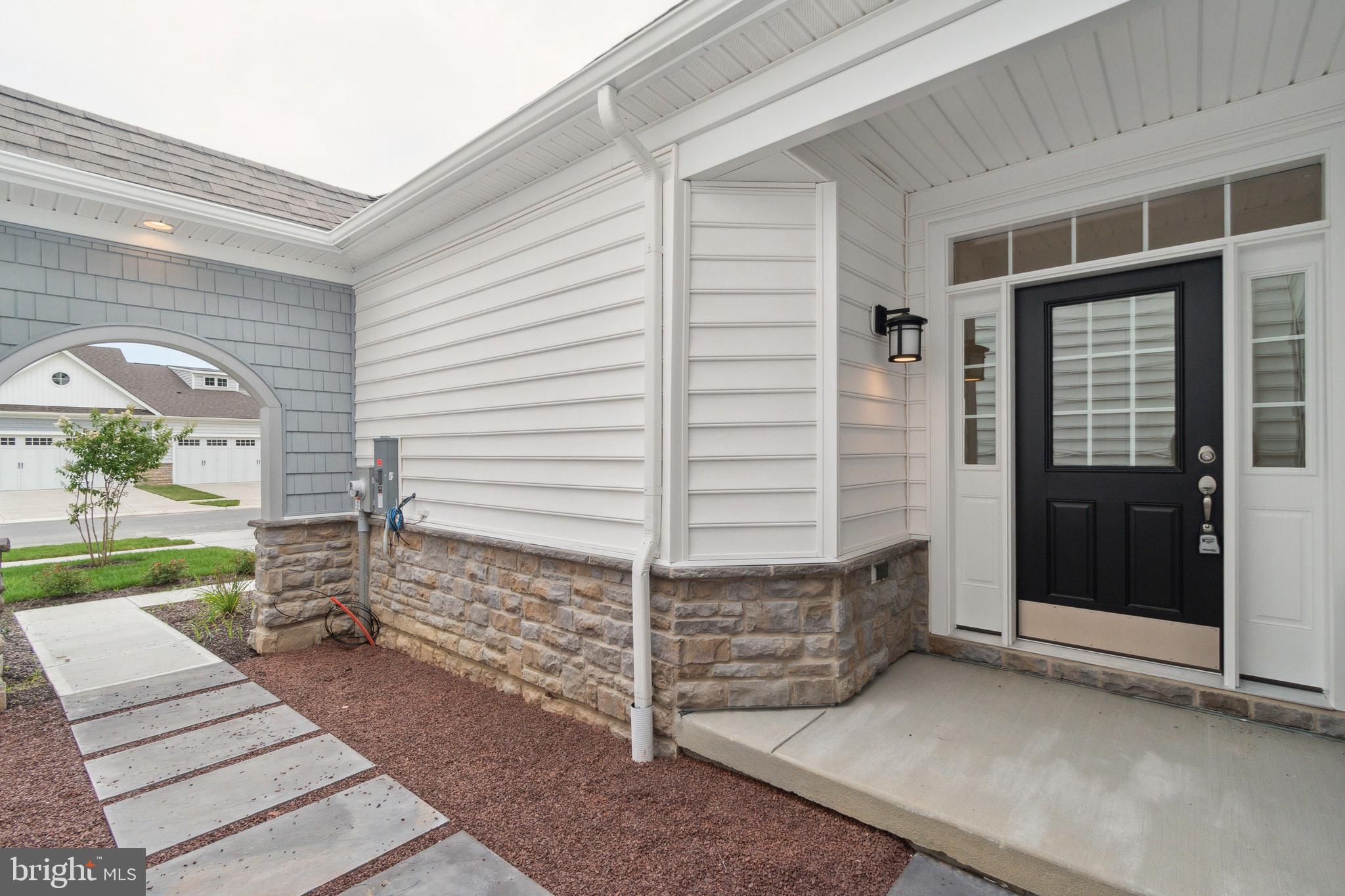 BAY BRIDGE COVE - Residential Lease