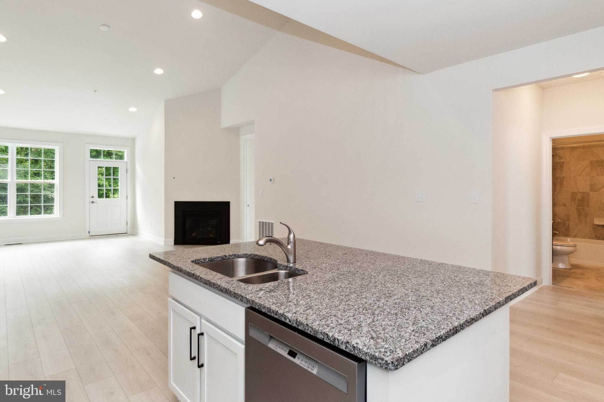 BAY BRIDGE COVE - Residential Lease