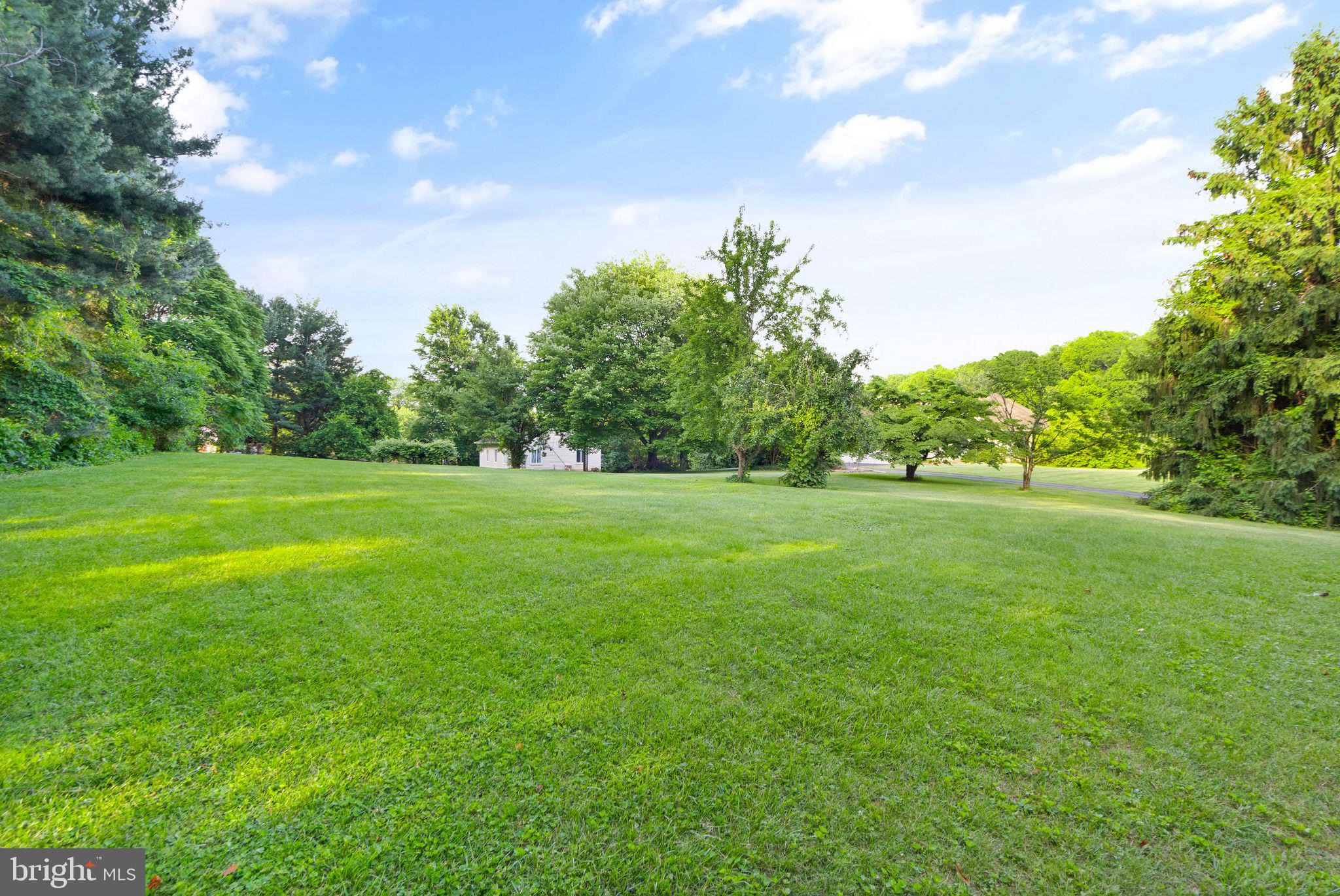 HYNSON KNOLLS - Residential