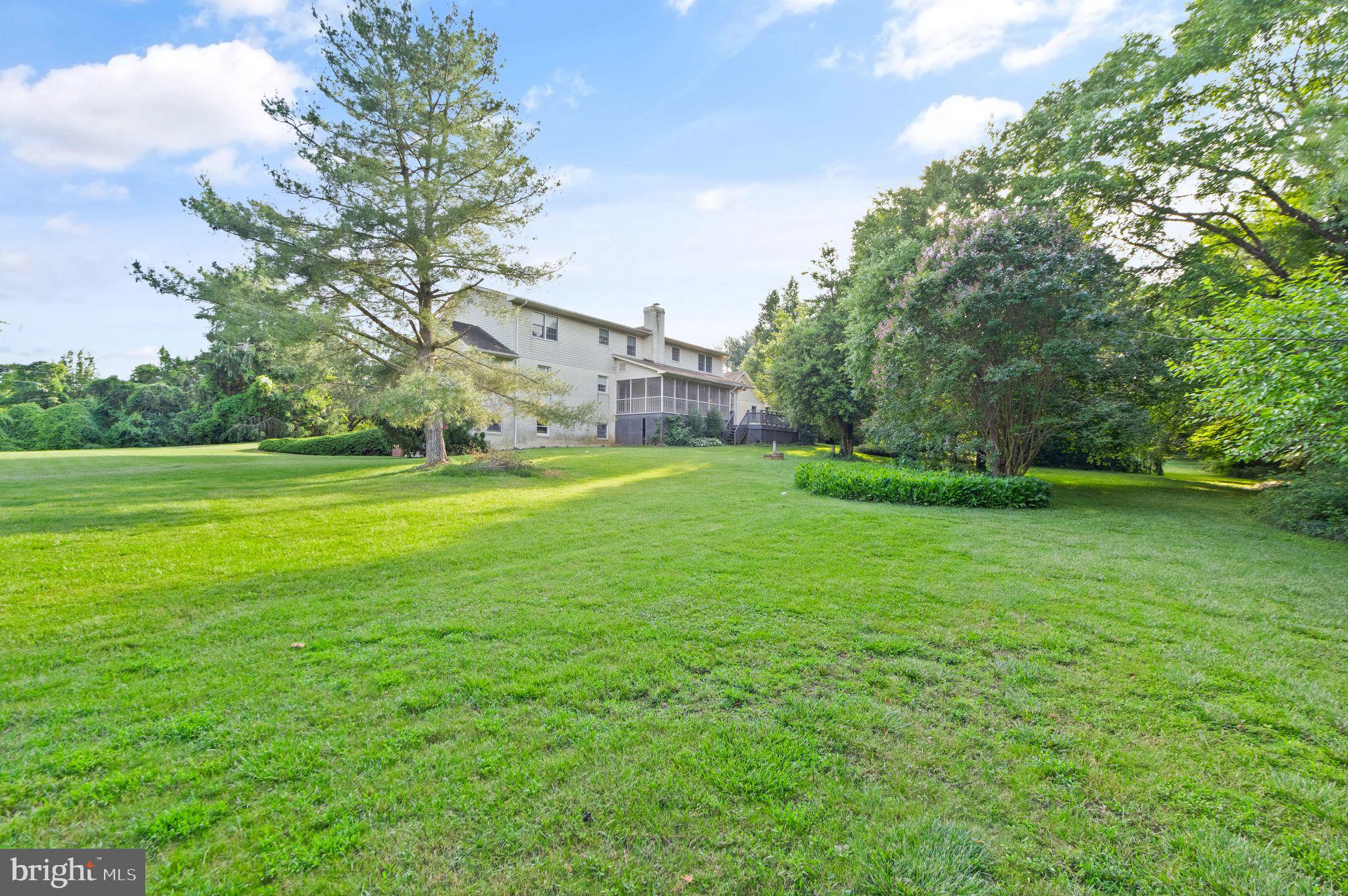 HYNSON KNOLLS - Residential