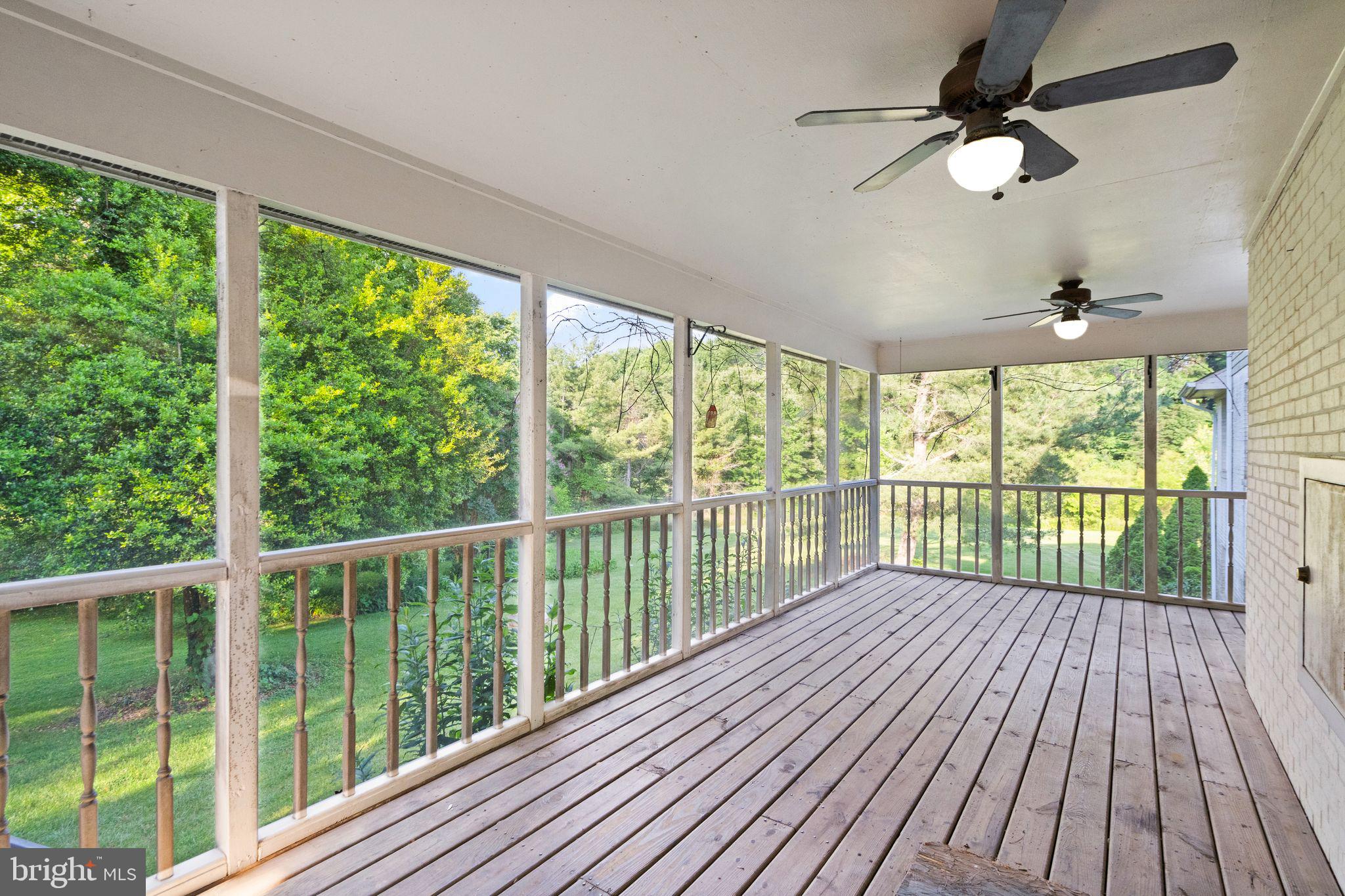 HYNSON KNOLLS - Residential