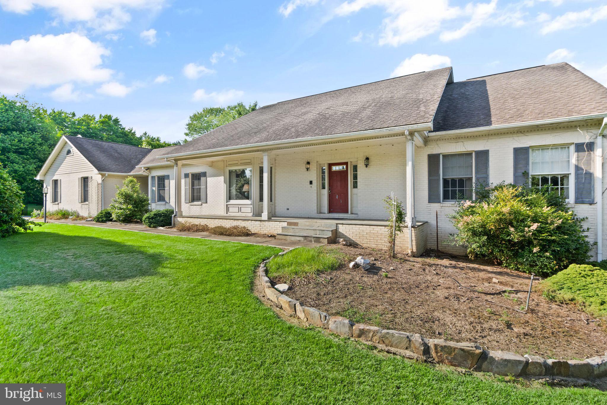 HYNSON KNOLLS - Residential