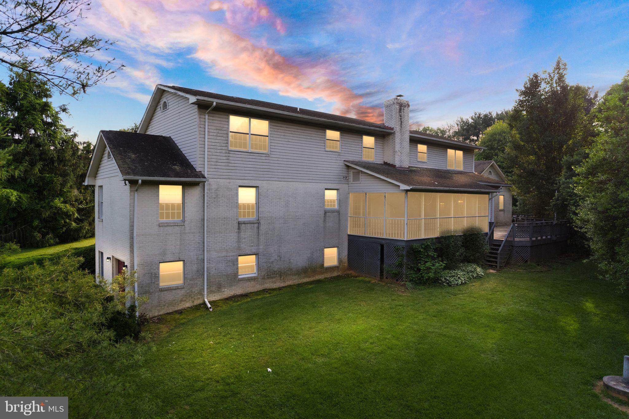 HYNSON KNOLLS - Residential