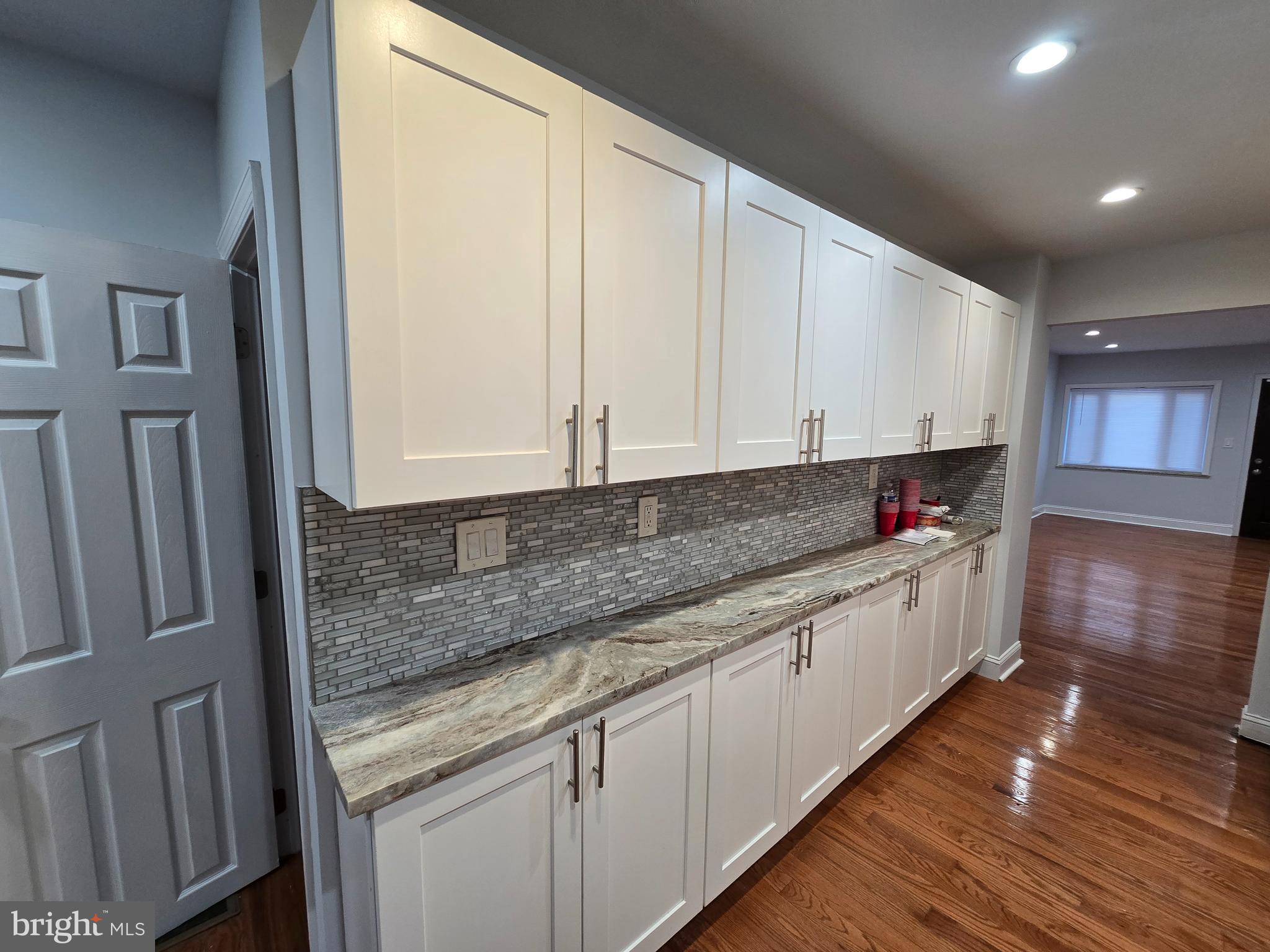 BRIDESBURG - Residential