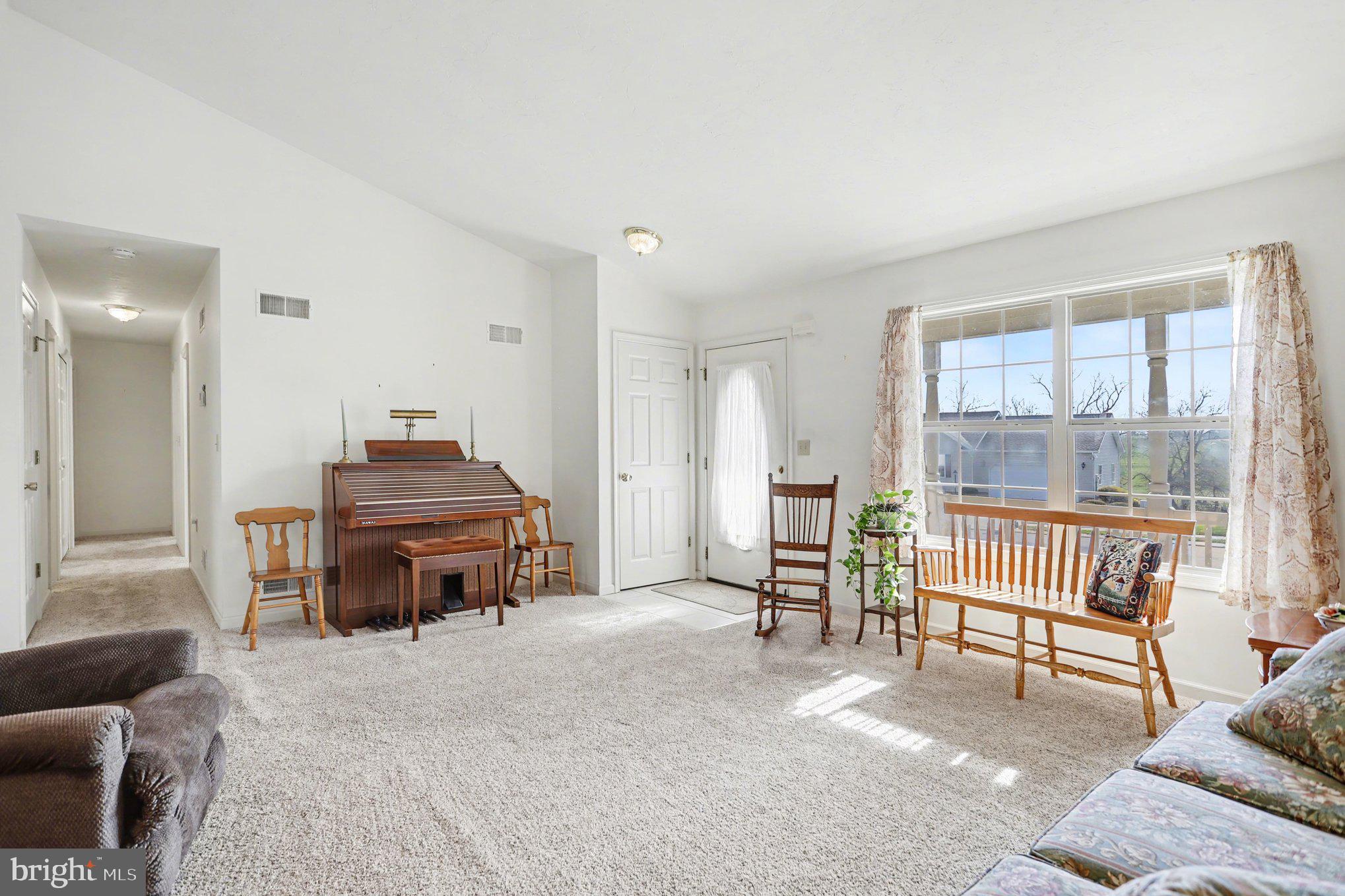 BEAVER COLONY - Residential