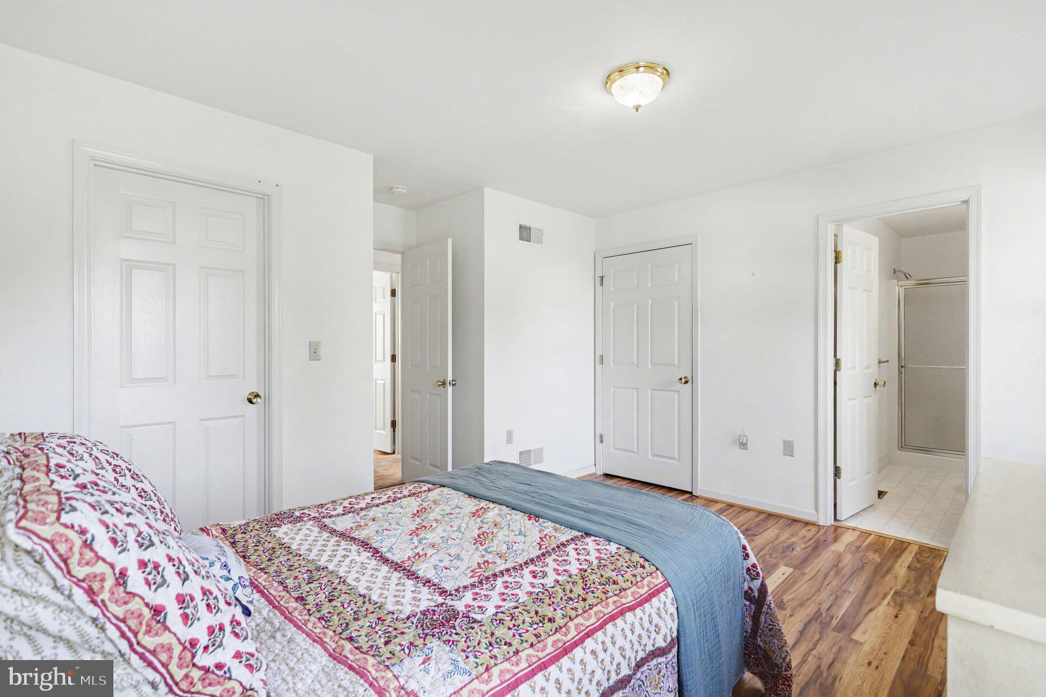 BEAVER COLONY - Residential