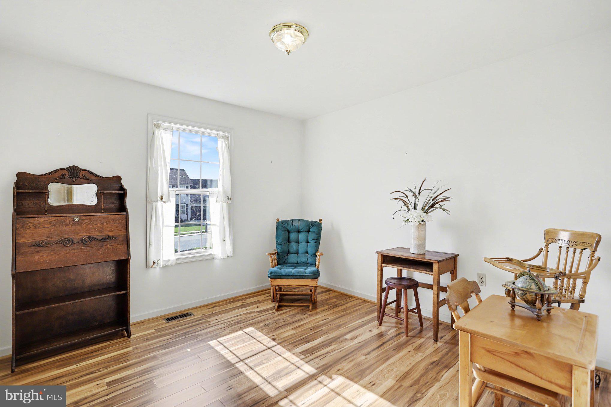 BEAVER COLONY - Residential