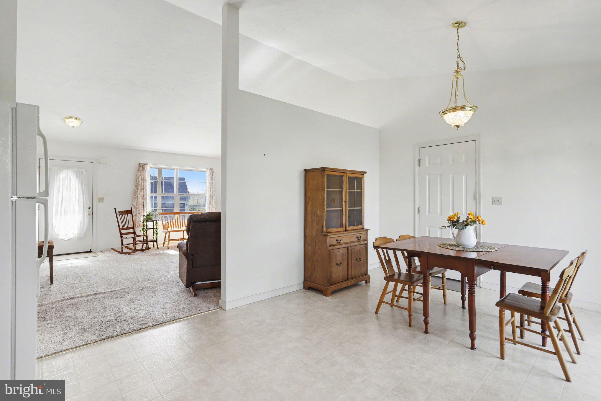 BEAVER COLONY - Residential