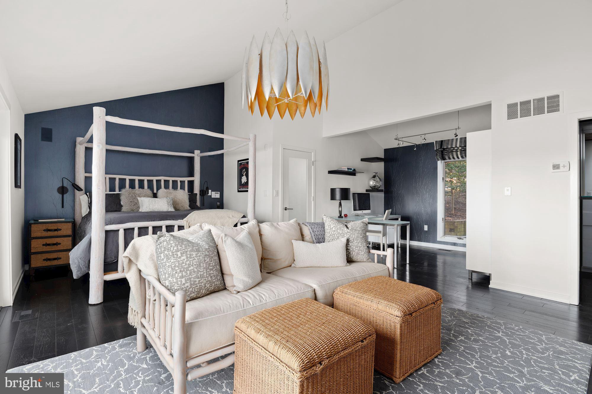 BAYBERRY HILL - Residential