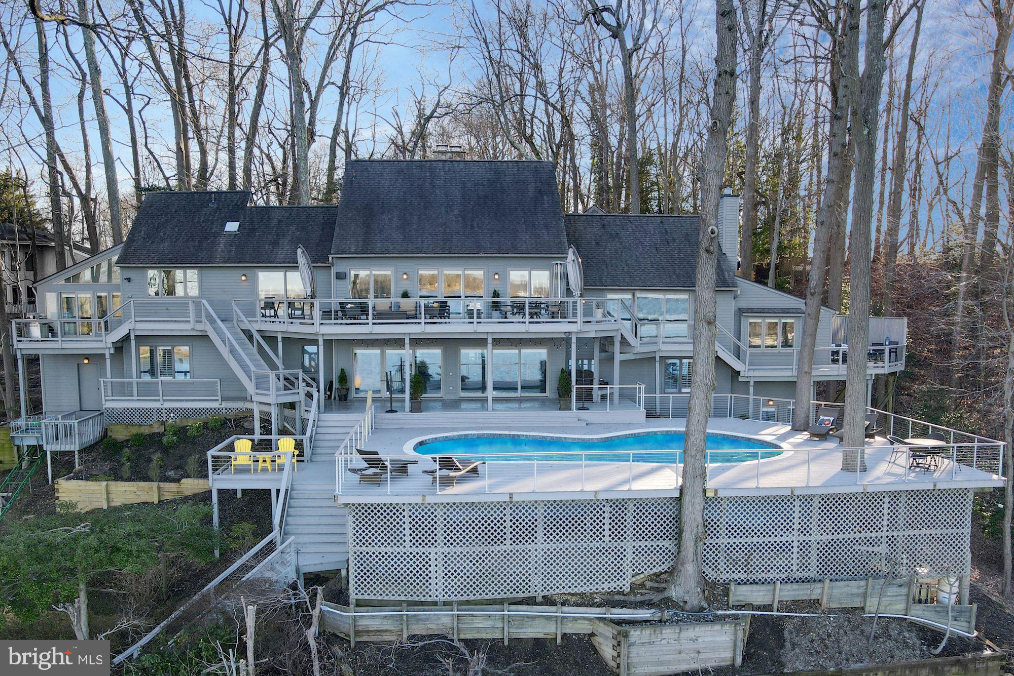 BAYBERRY HILL - Residential