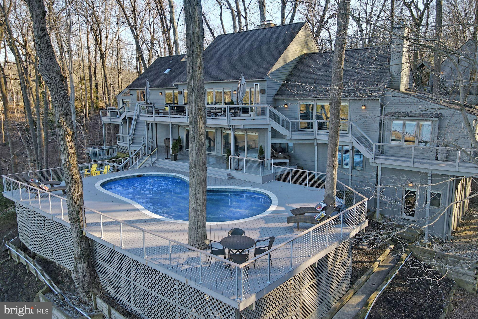 BAYBERRY HILL - Residential