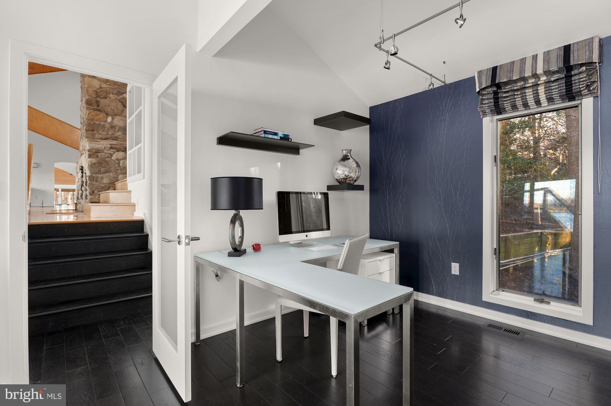 BAYBERRY HILL - Residential