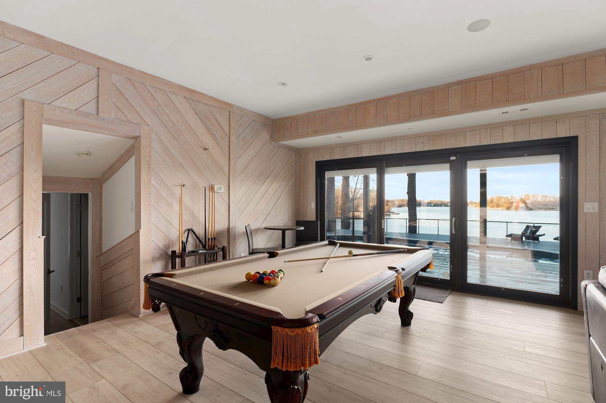 BAYBERRY HILL - Residential