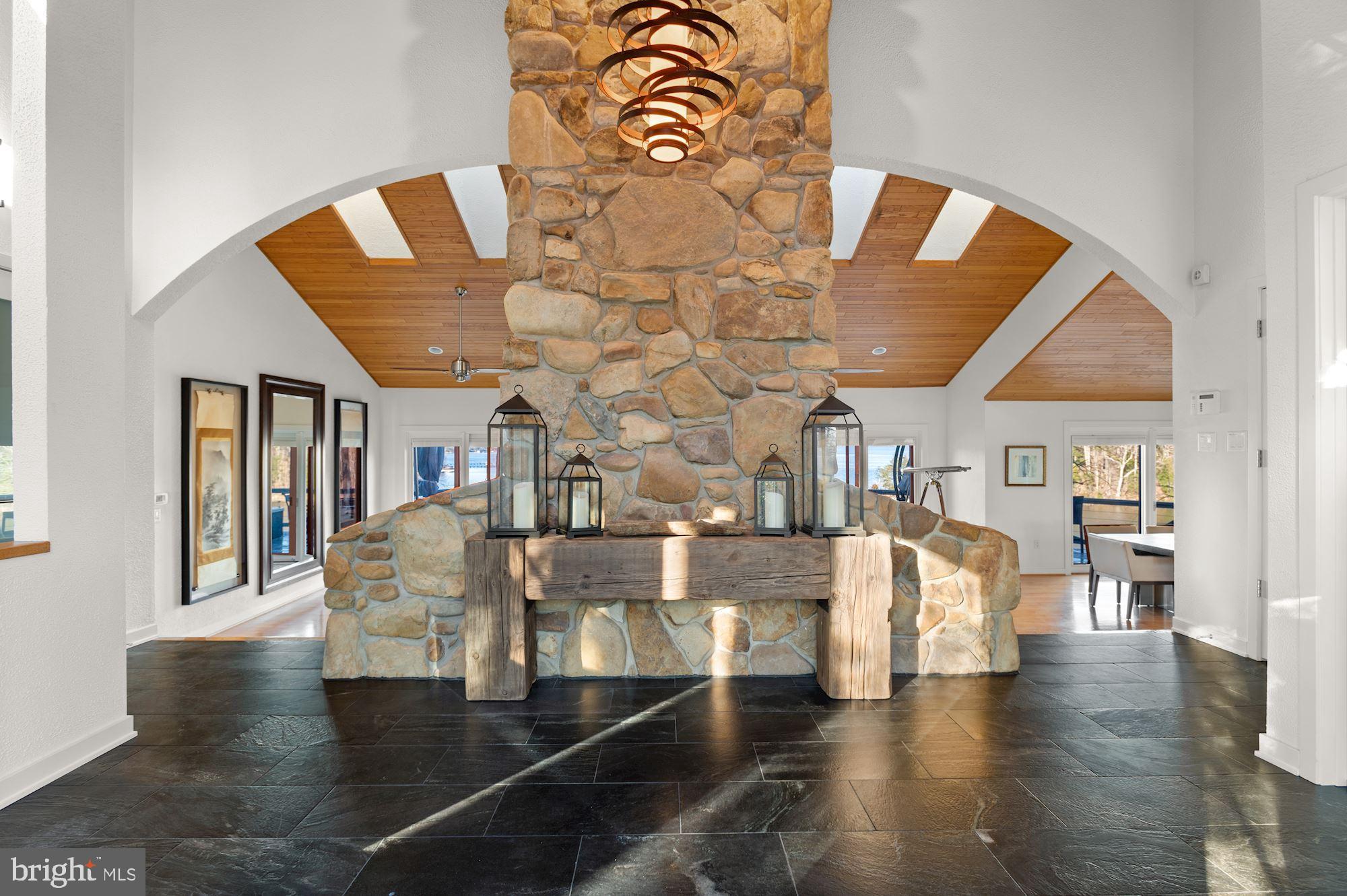 BAYBERRY HILL - Residential