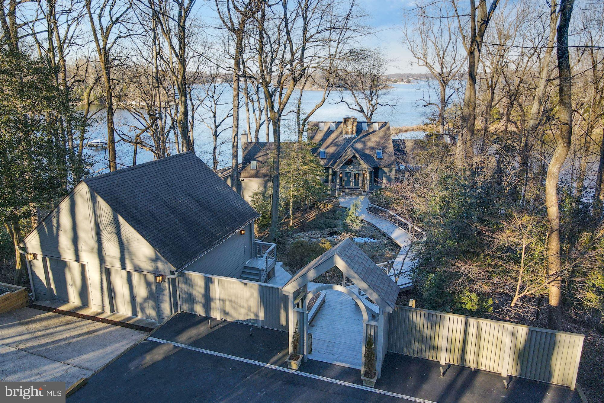 BAYBERRY HILL - Residential