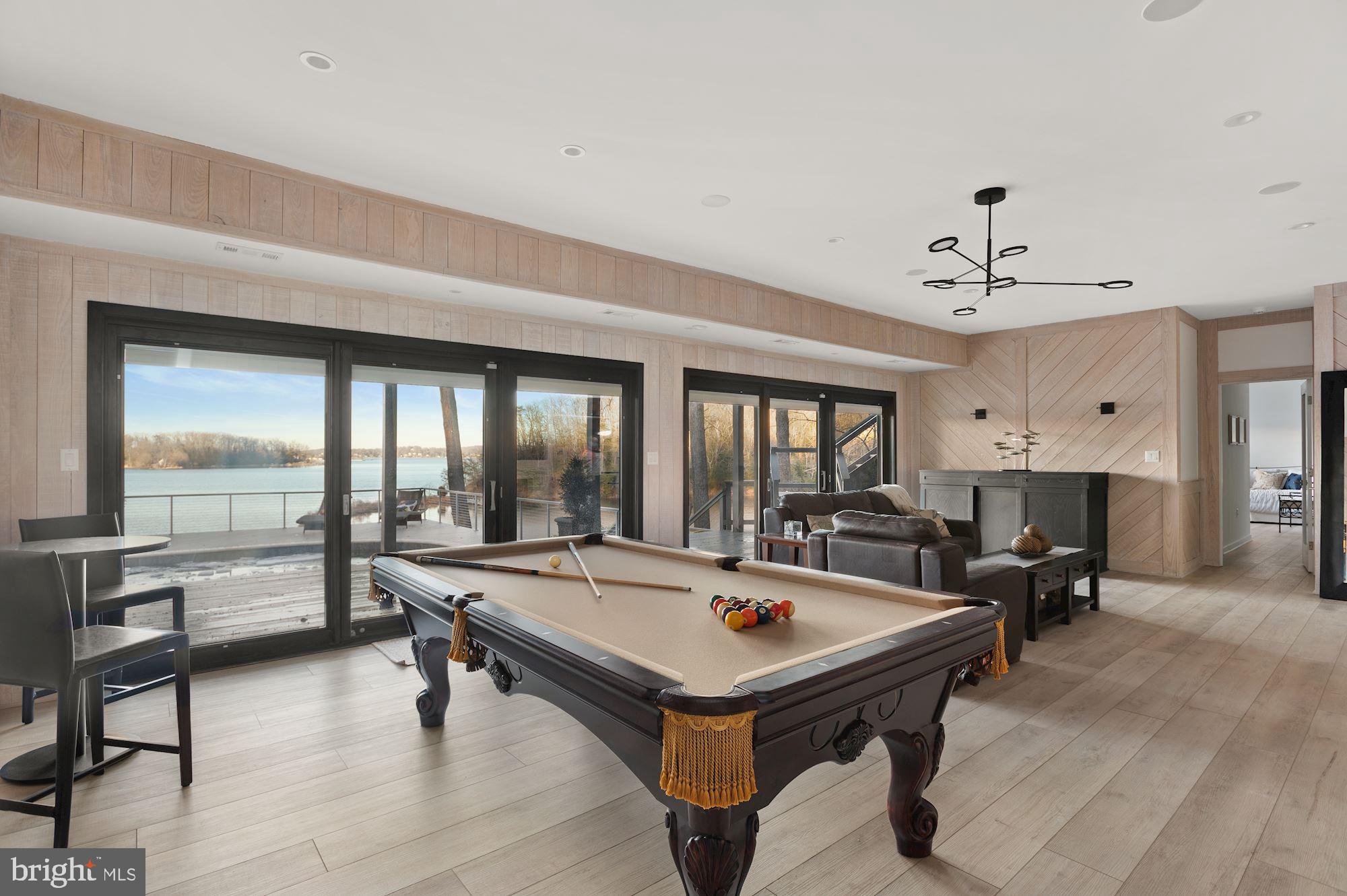 BAYBERRY HILL - Residential