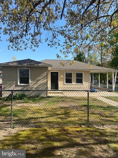 19 W MAIDEN LANE SOMERDALE NJ 08083