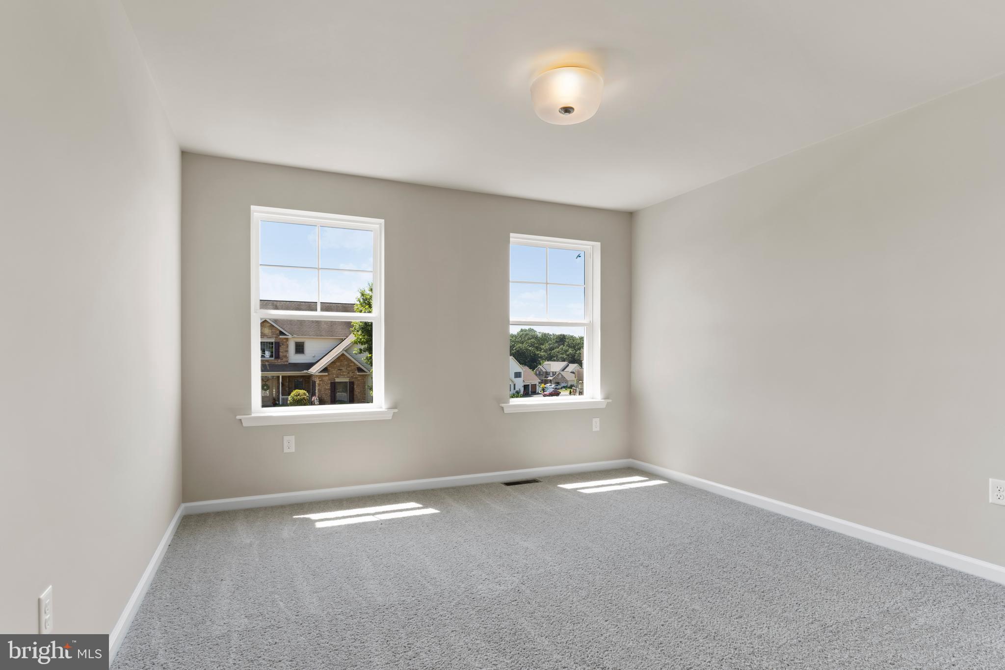 MAIDEN CREEK - Residential