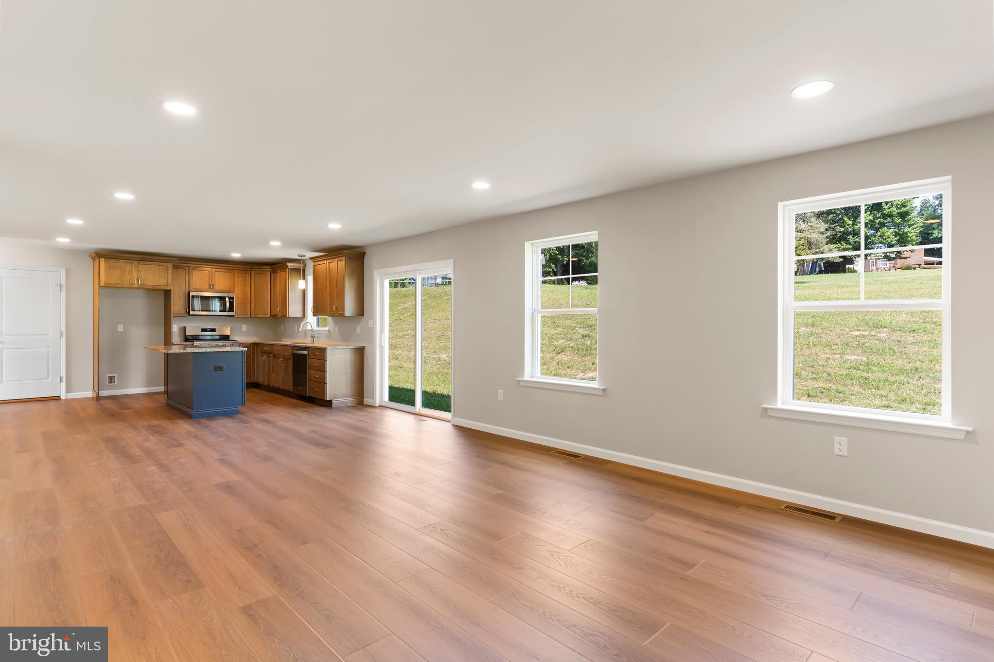 MAIDEN CREEK - Residential