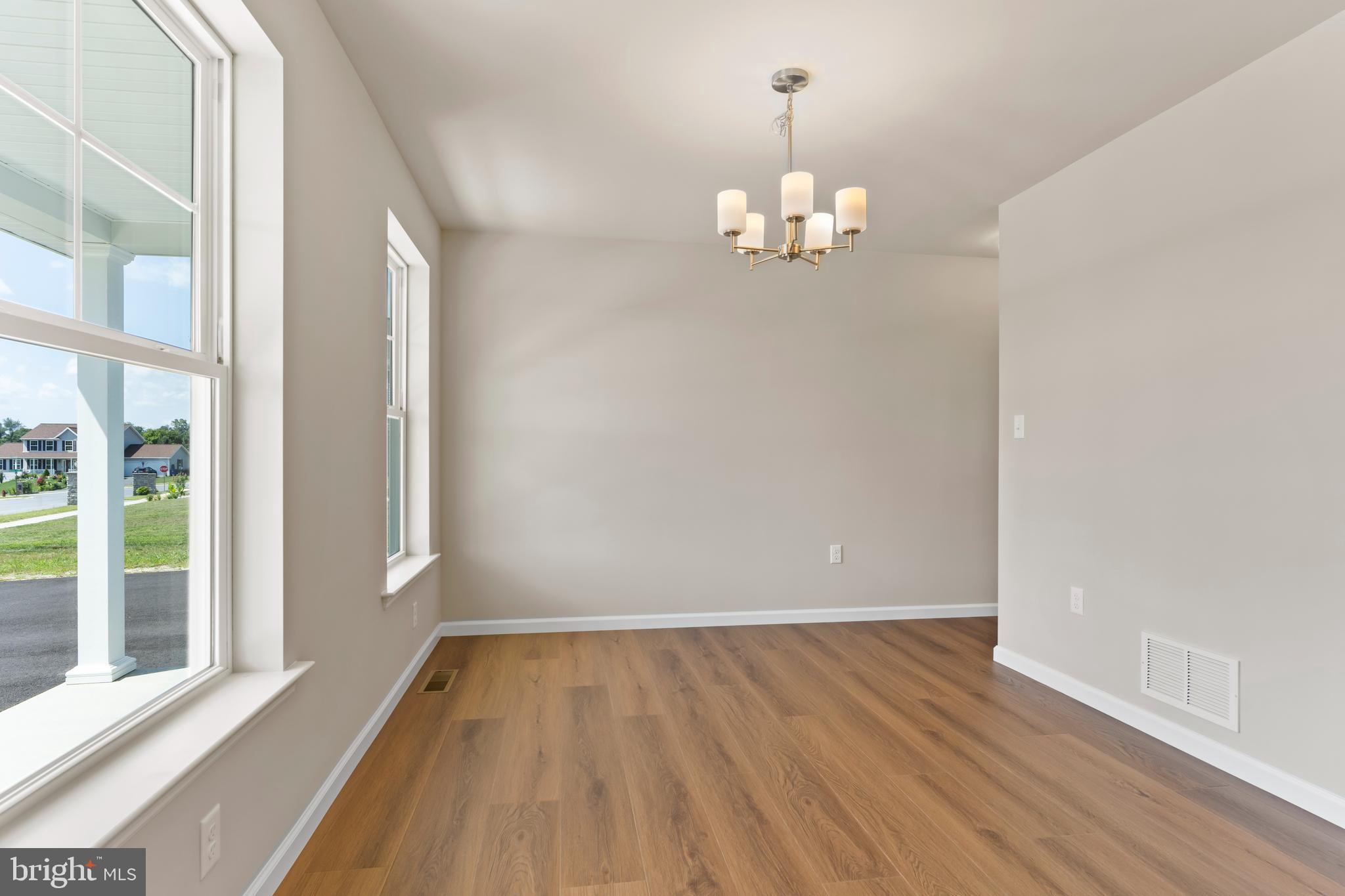 MAIDEN CREEK - Residential