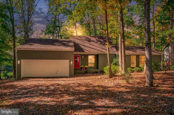 104 CUMBERLAND CIR, LOCUST GROVE, VA 22508 - Image f348fc7b9ff2c9a7548eb96c4cc5bd22/1445054181