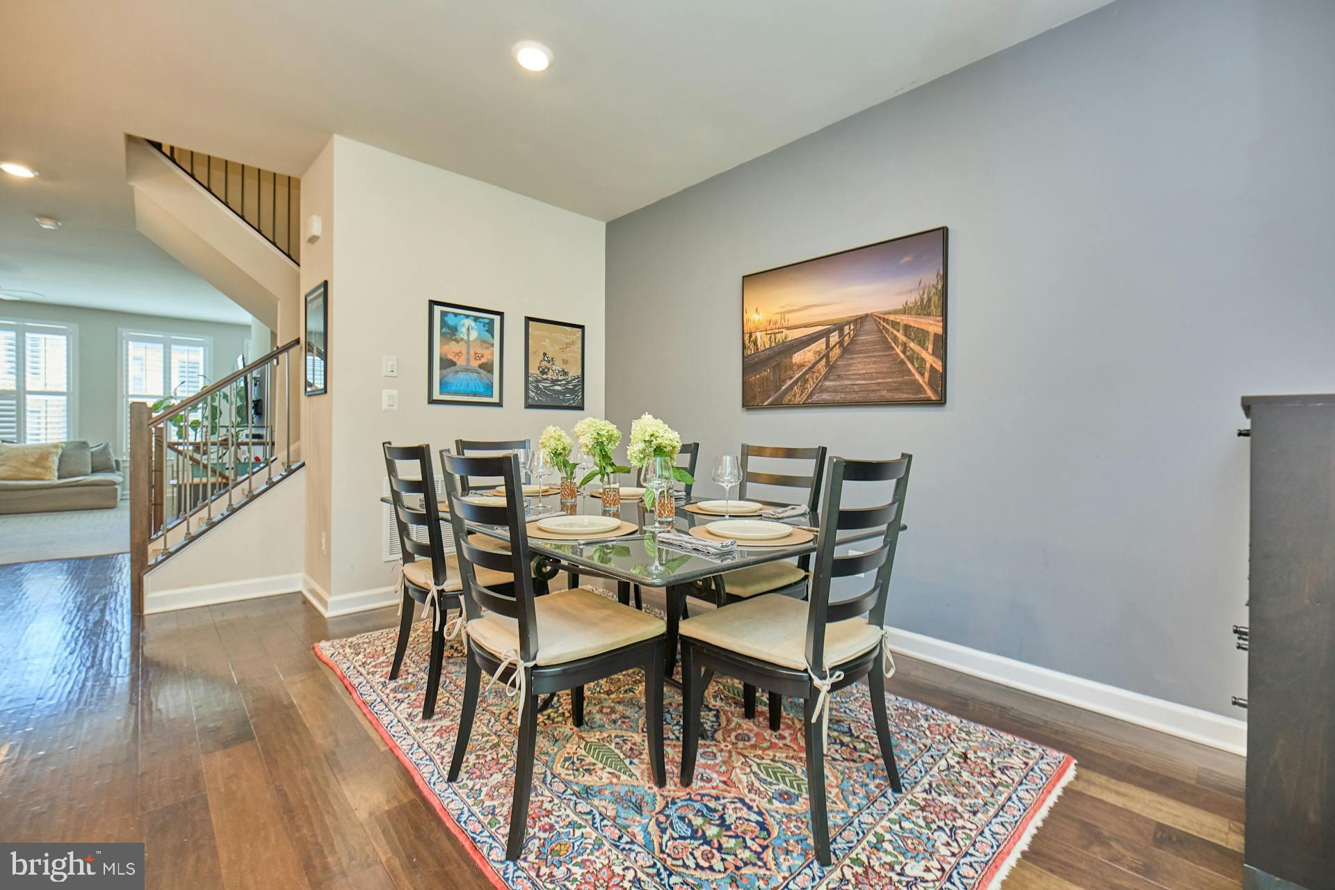 METRO ROW - Residential Lease