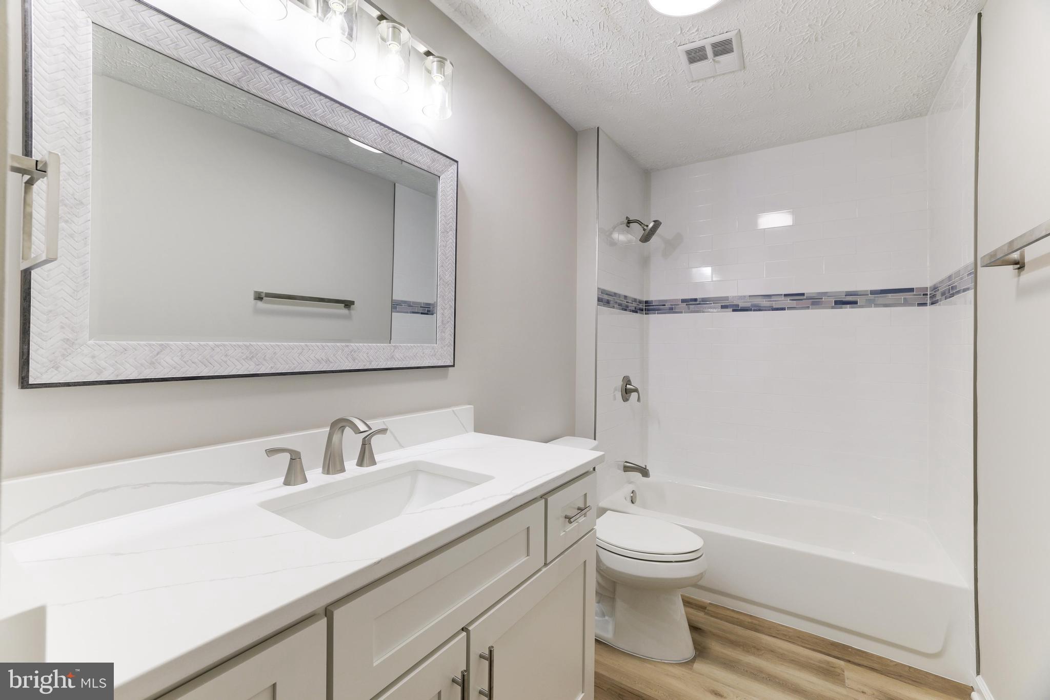 FOREST RIDGE - Residential