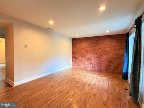 Townhouse For Rent - 3 Madeley Court<br/> Camden County, SICKLERVILLE, NJ 08081
