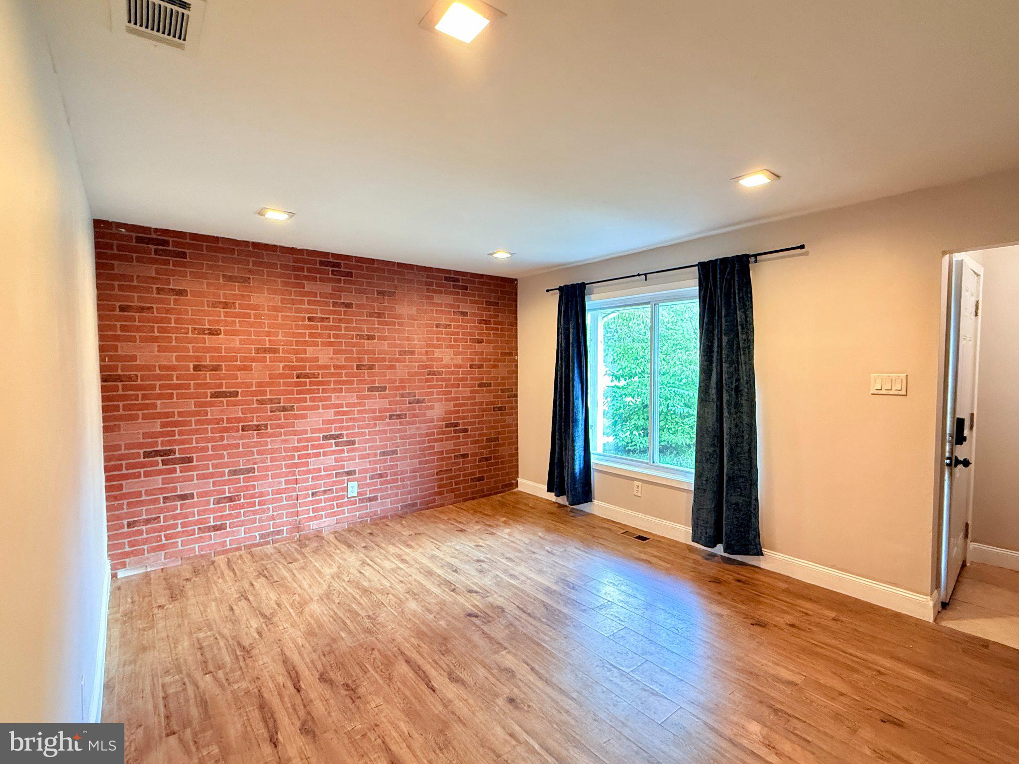 3 MADELEY COURT