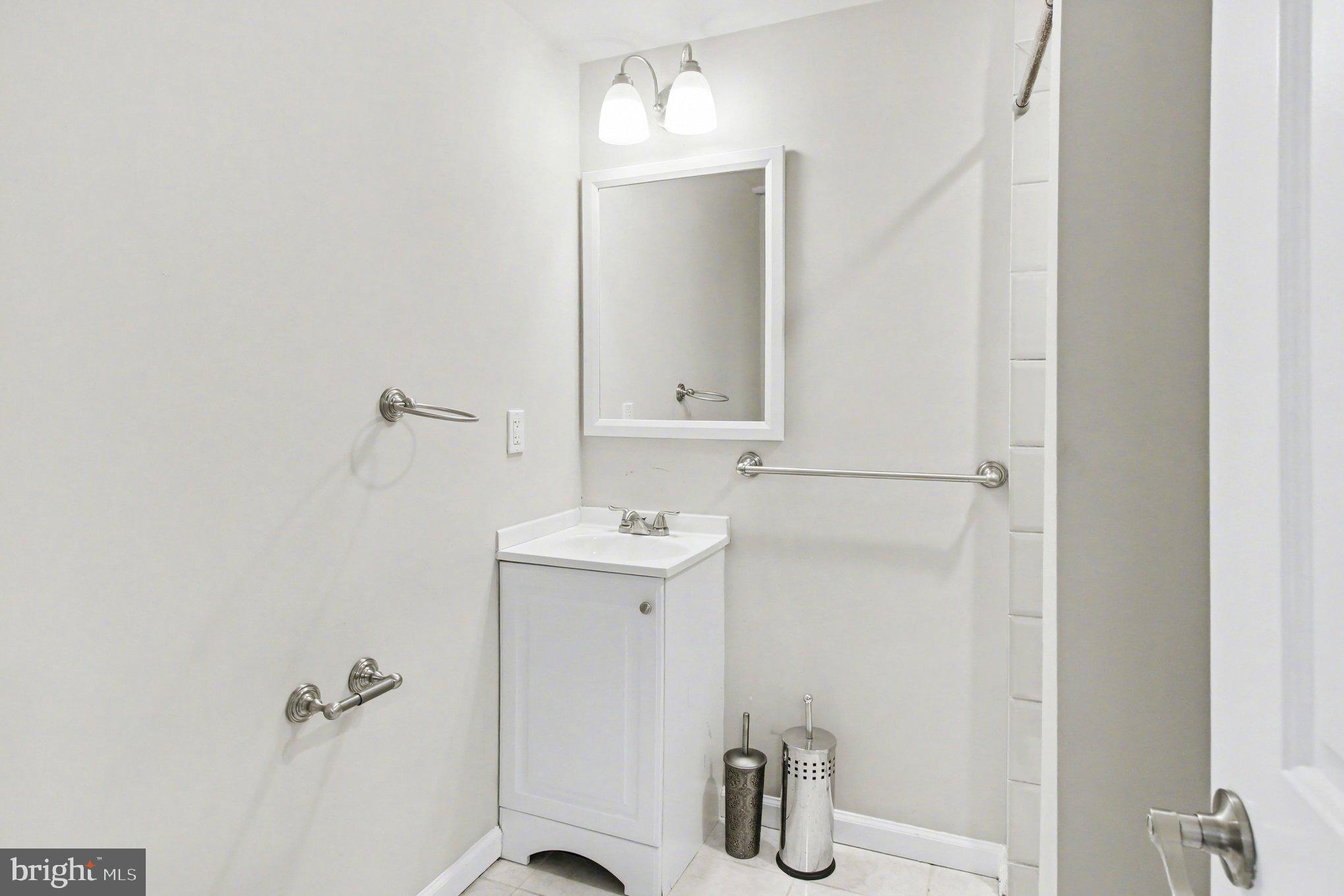 GLENSIDE - Residential