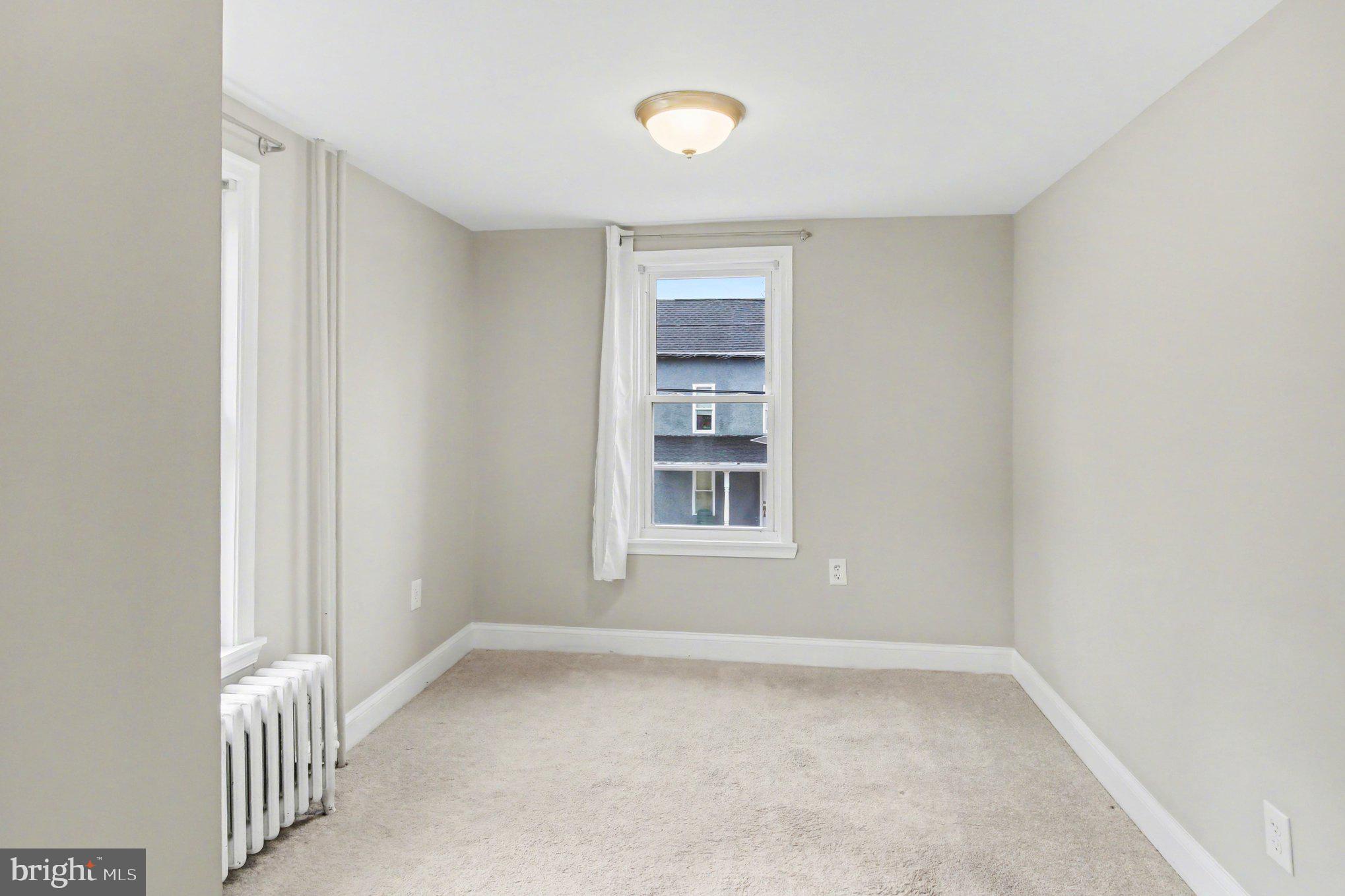 GLENSIDE - Residential