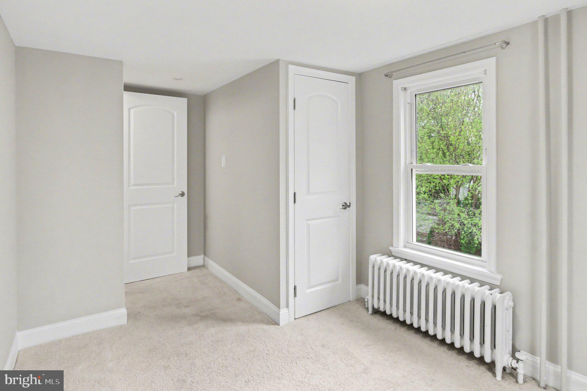 GLENSIDE - Residential