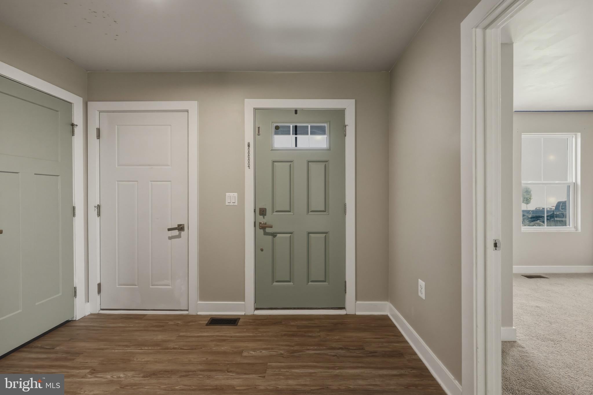 43 ELSTOW WAY