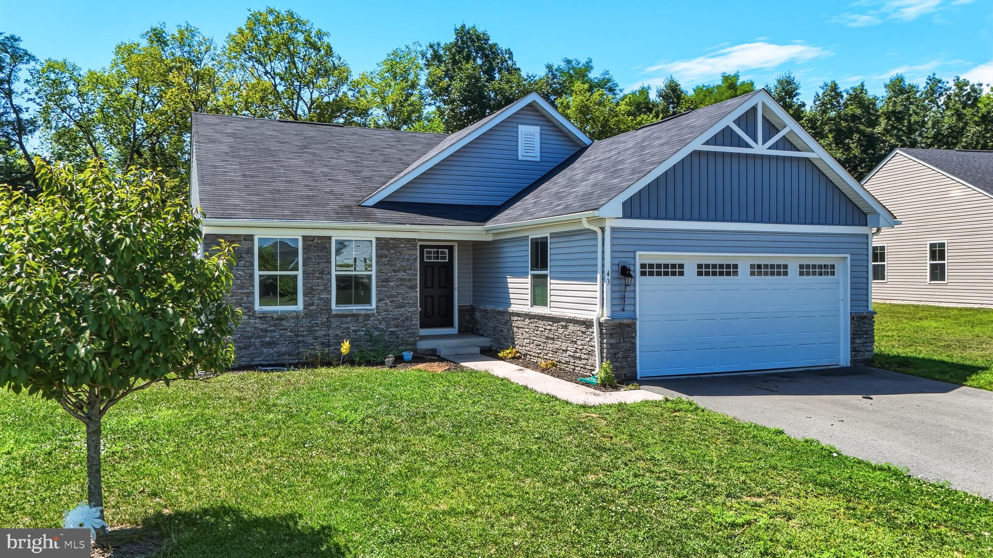 43 ELSTOW WAY