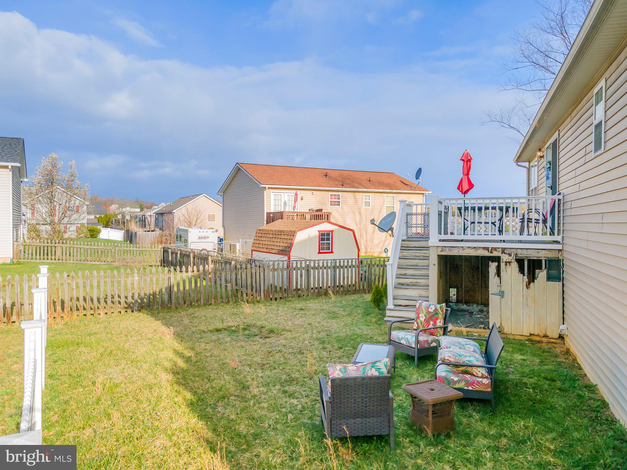 RIDGEFIELD - Residential