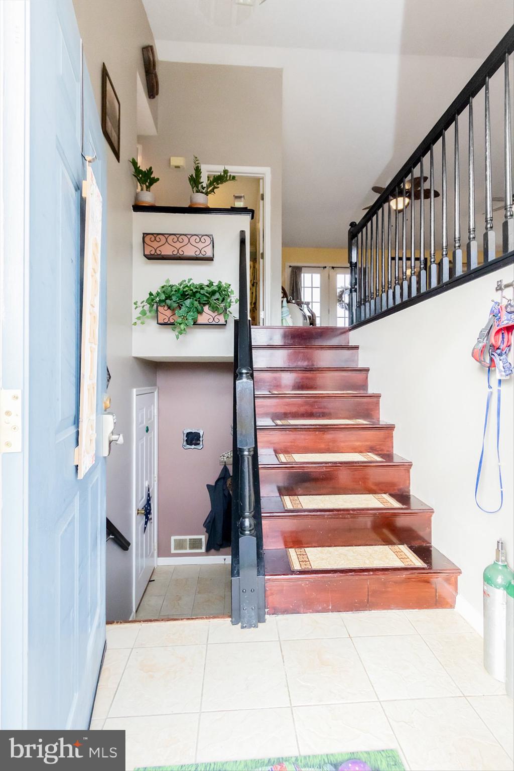 RIDGEFIELD - Residential