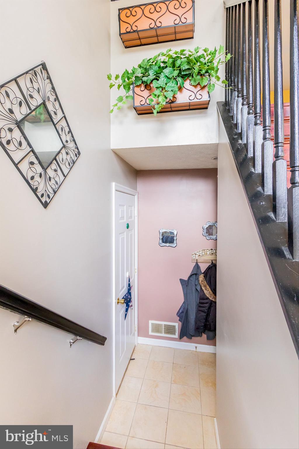 RIDGEFIELD - Residential